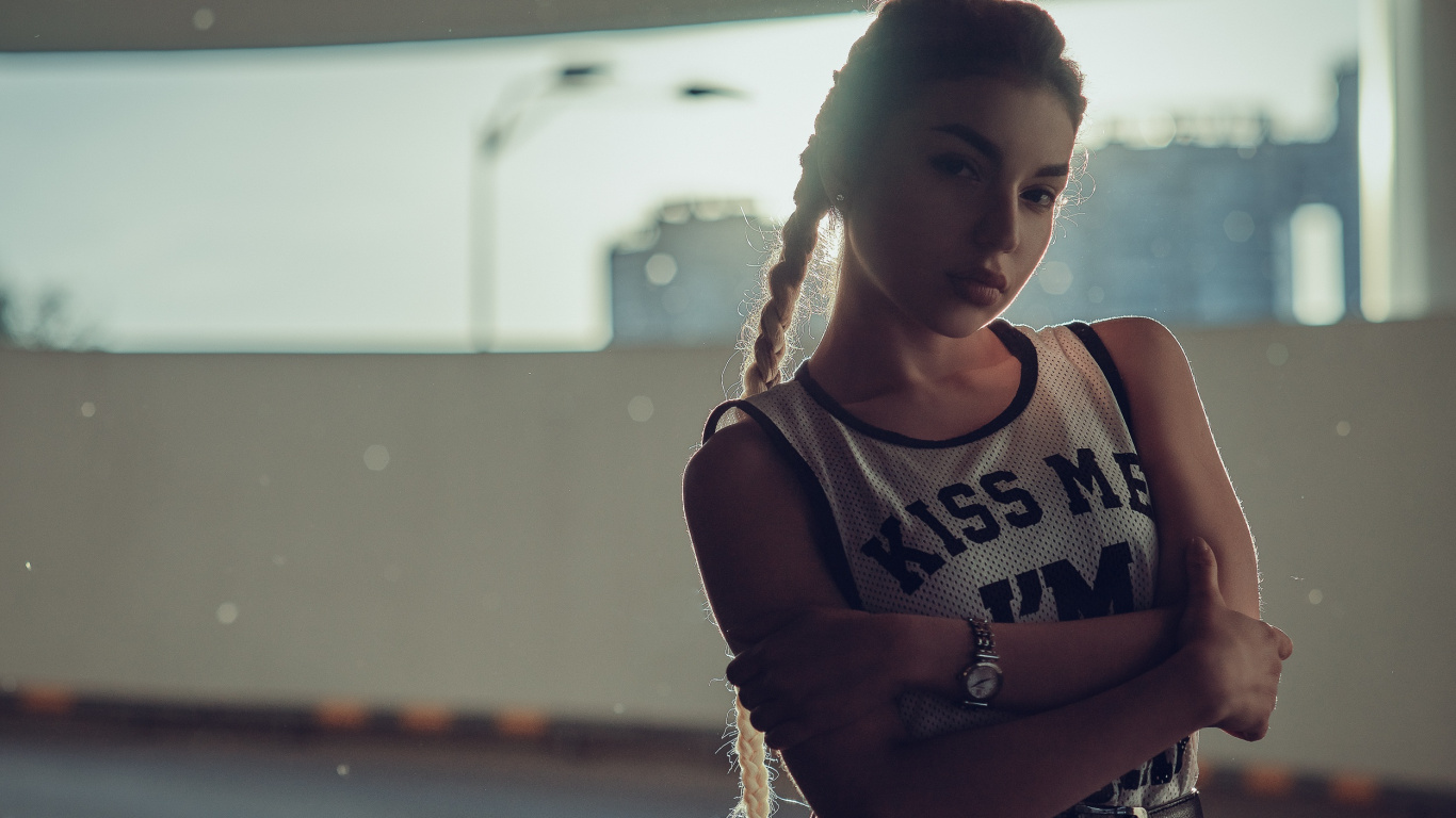 Girl, Blond, Hair, Beauty, Skin. Wallpaper in 1366x768 Resolution