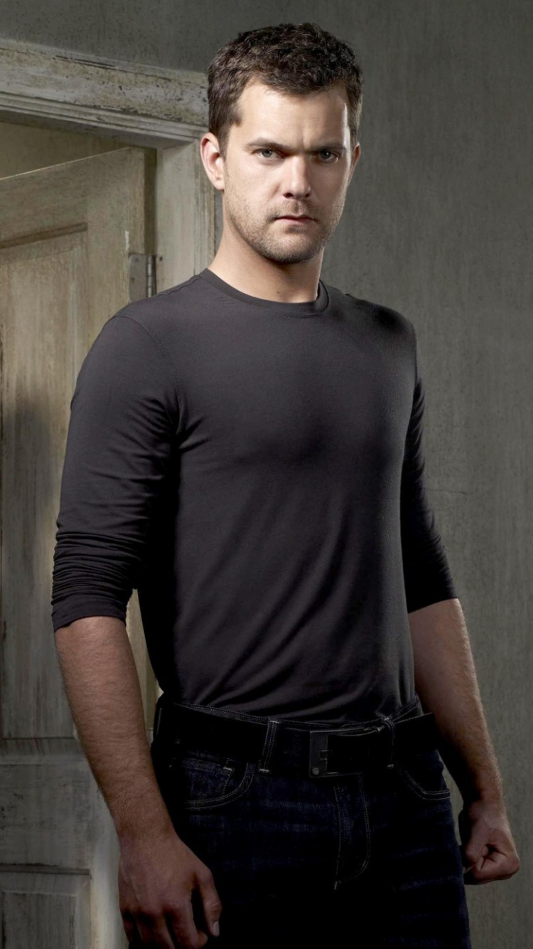 Joshua Jackson, Fringe, Peter Bishop, Walter Bishop, Neck. Wallpaper in 750x1334 Resolution