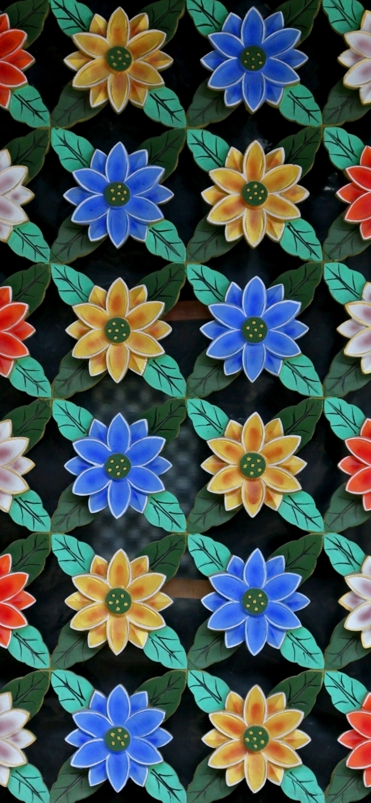 Flores Rosadas Azules y Blancas. Wallpaper in 1242x2688 Resolution