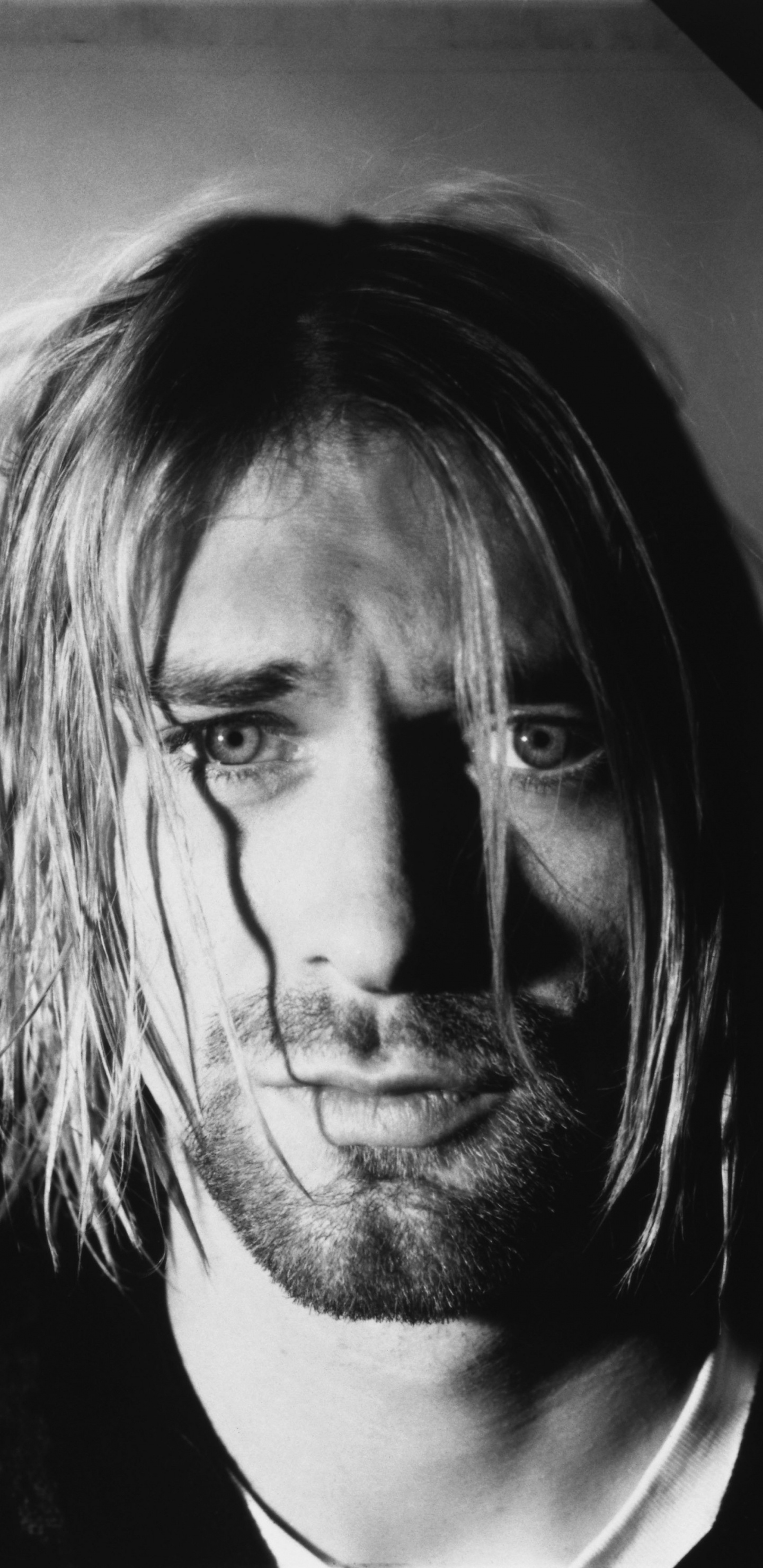 Nirvana, Nevermind, Monochrome, Smile, Portrait. Wallpaper in 1440x2960 Resolution