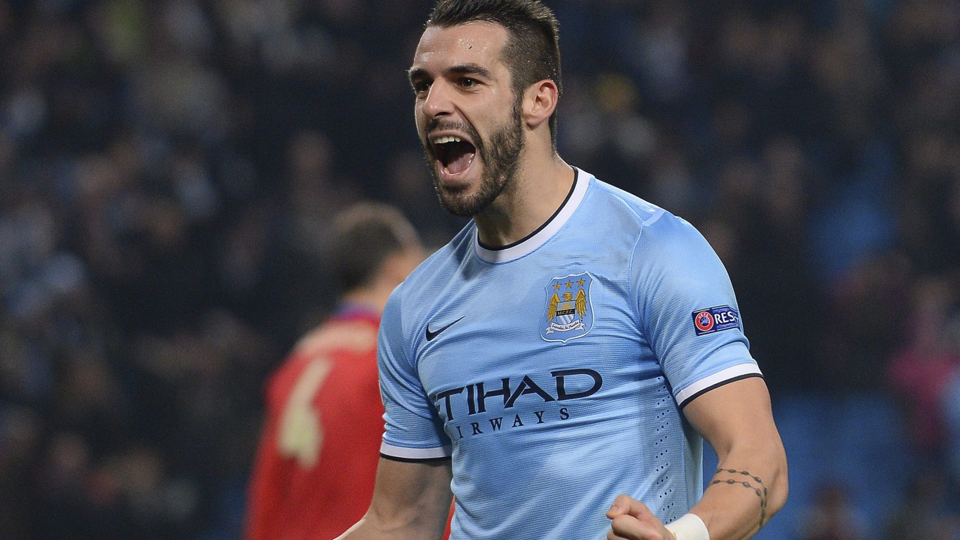 Manchester City A F C, le Real Madrid c f, la Liga, Footballeur, Sport D'équipe. Wallpaper in 1366x768 Resolution