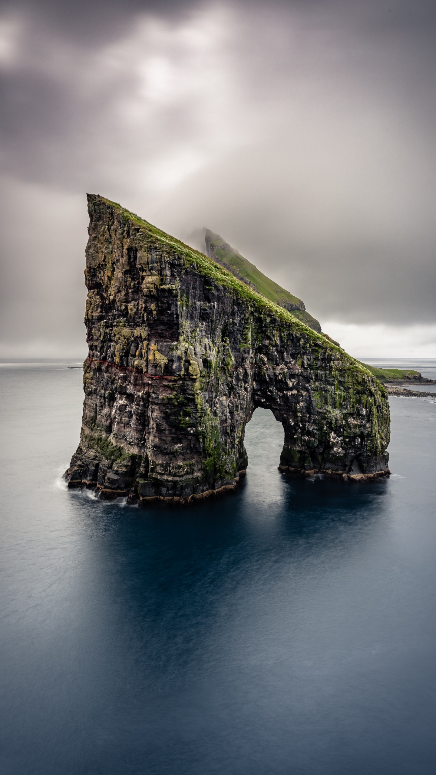 Aussichtspunkt South Cliffs of Moher, Klippen Von Moher, Insel, Meer, Cloud. Wallpaper in 1440x2560 Resolution