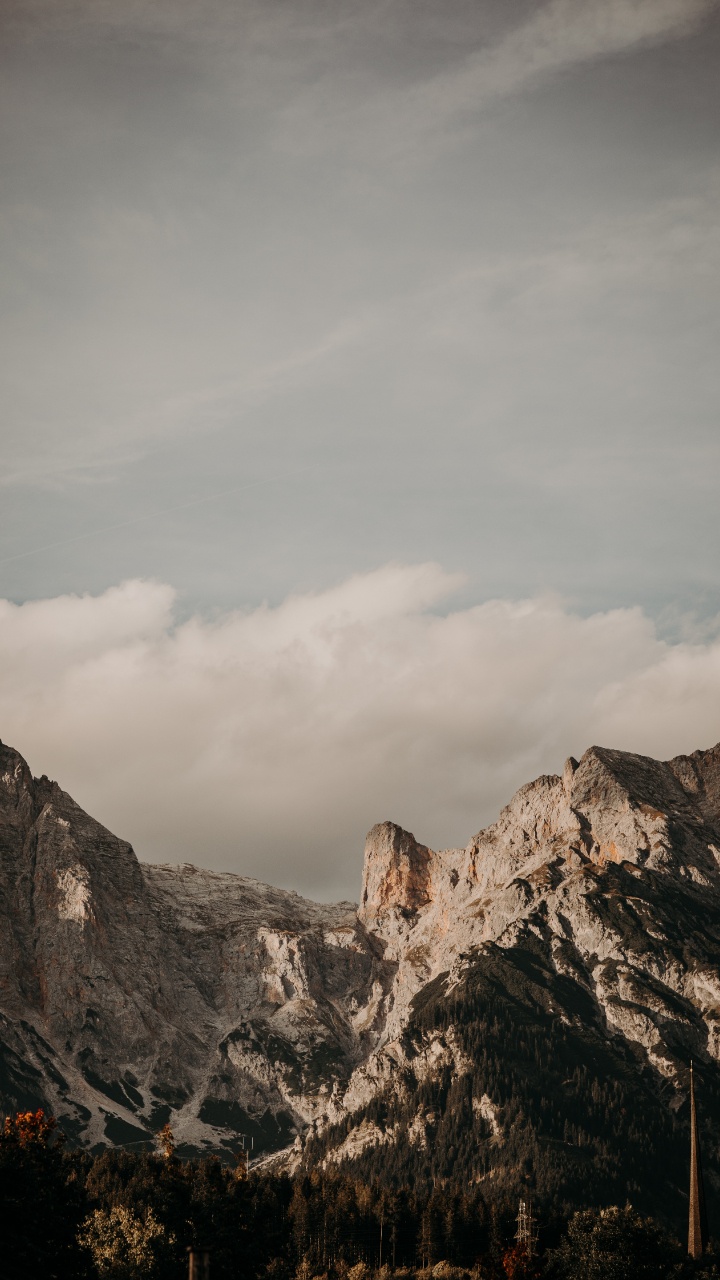 Maria Alm Kirche, Bergkette, Bergigen Landschaftsformen, Cloud, Alpen. Wallpaper in 720x1280 Resolution