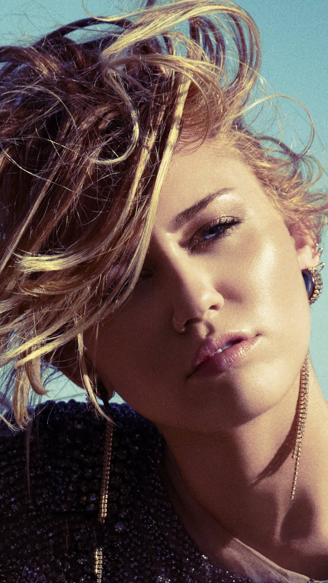 Celebrity, Hair, Face, Hairstyle, Beauty. Wallpaper in 1080x1920 Resolution