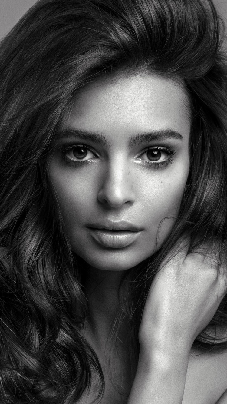 Campagne Cheveux Emily Ratajkowski, Pain Grillé, Modèle, Inez et Vinoodh, Nez. Wallpaper in 750x1334 Resolution