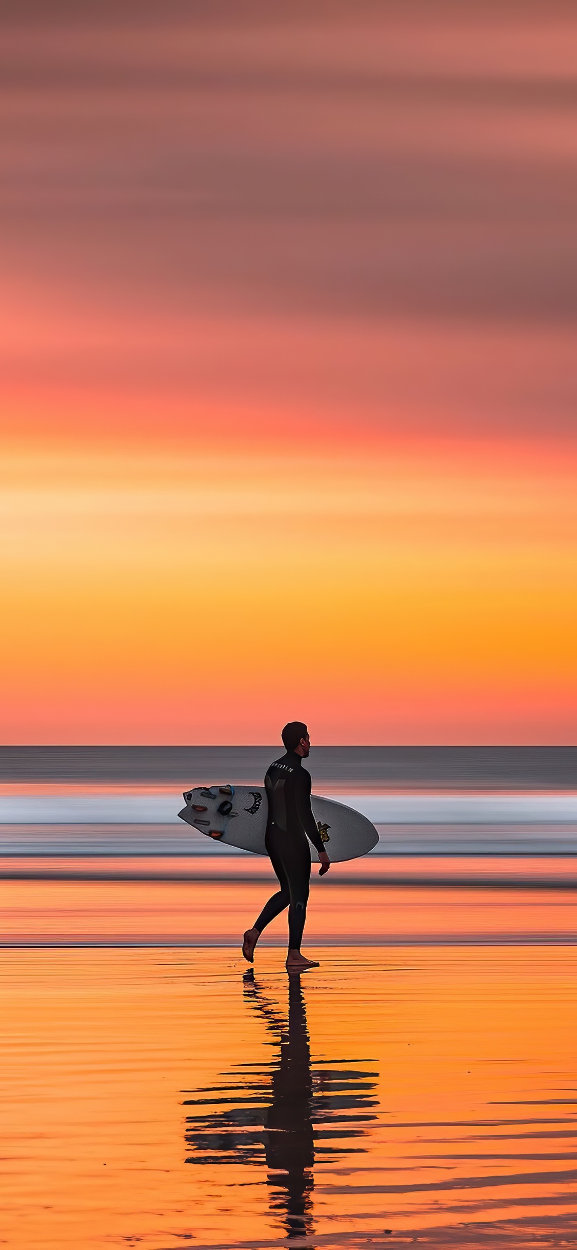 Sea, Water, Surfing, Surfboard, People in Nature. Wallpaper in 1125x2436 Resolution