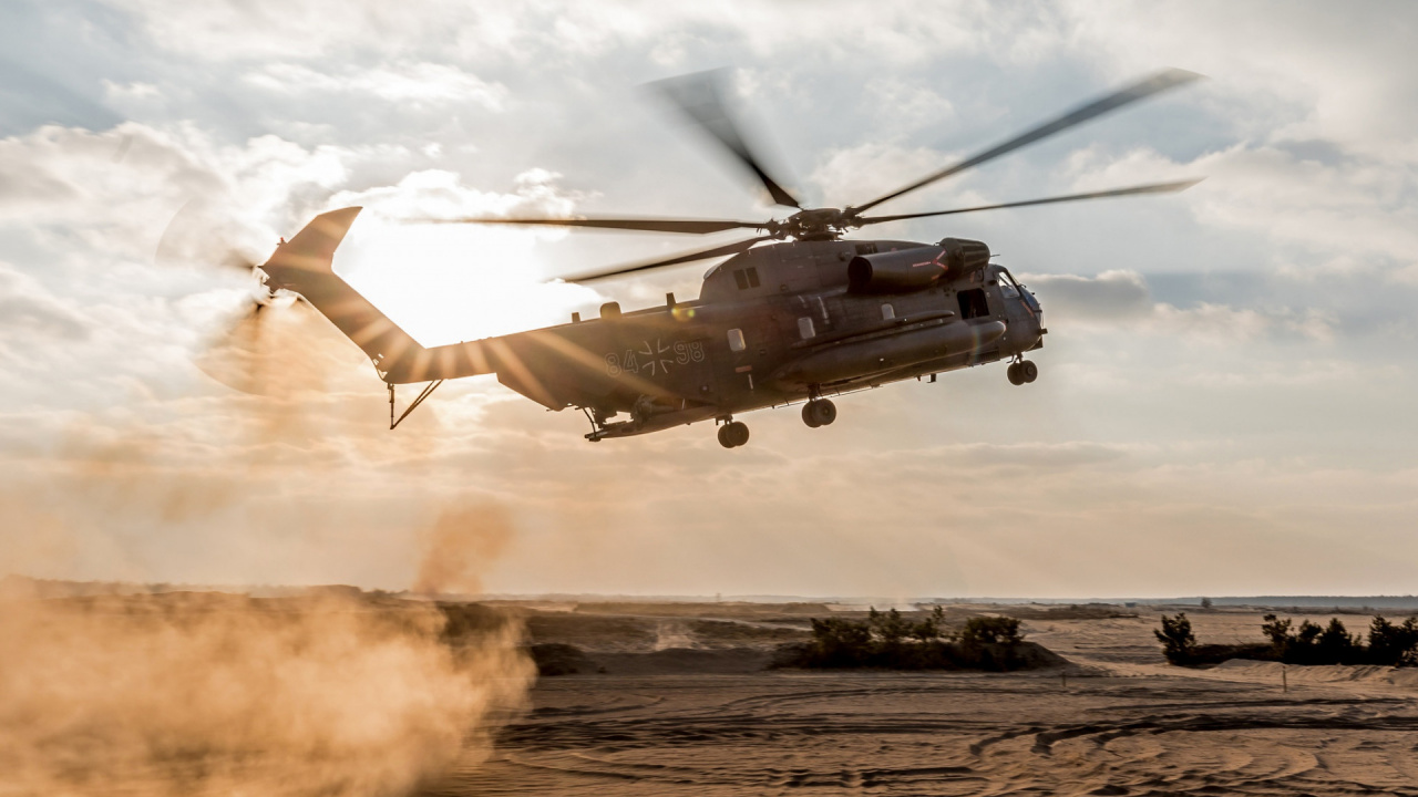 White and Black Helicopter on Brown Field During Daytime. Wallpaper in 1280x720 Resolution