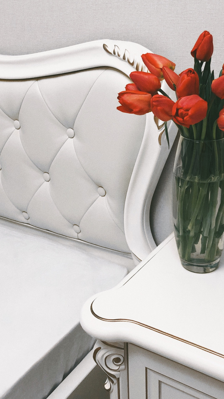 Vase, Blumenmuster, Schnittblumen, Künstliche Blume, Blütenblatt. Wallpaper in 750x1334 Resolution