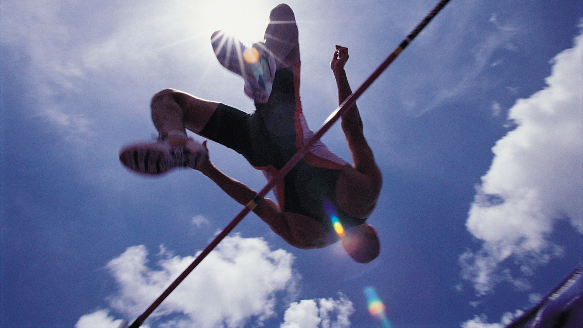 2 Hommes et Femme se Tenant la Main. Wallpaper in 1920x1080 Resolution