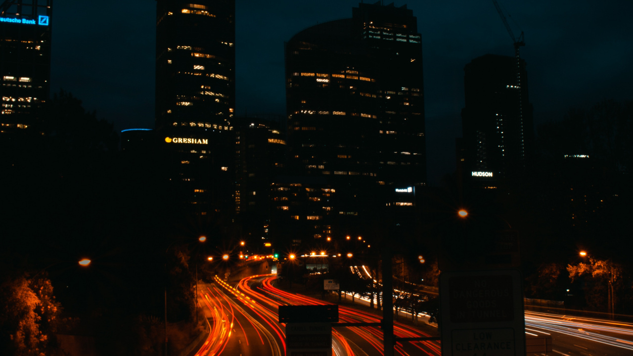 Photographie en Accéléré de la Ville Pendant la Nuit. Wallpaper in 1280x720 Resolution