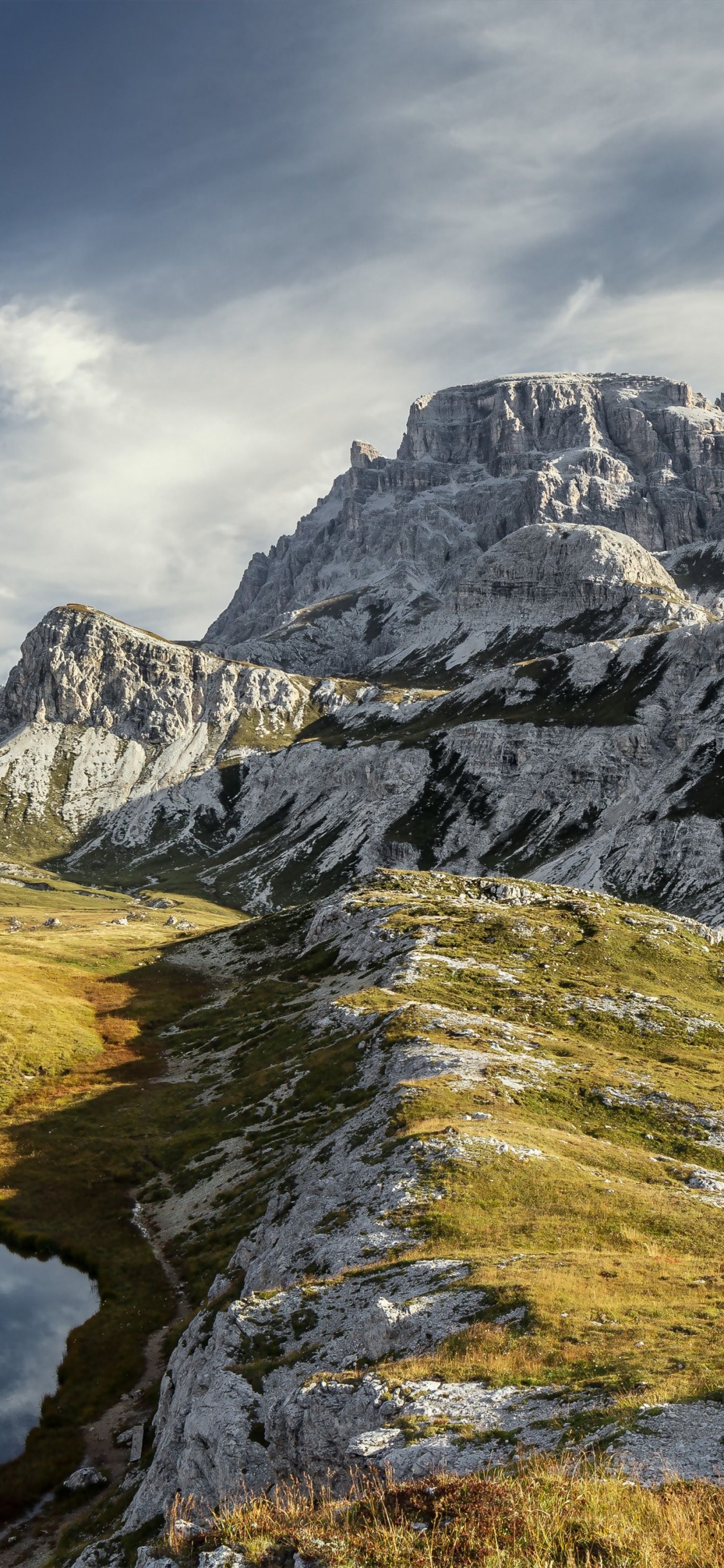 IMac, Apple, Eau, Paysage Naturel, Pente. Wallpaper in 1125x2436 Resolution