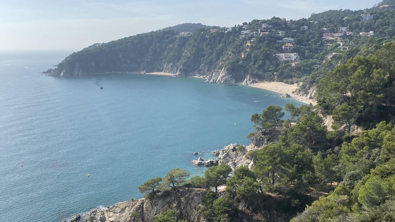 Coast, Body of Water, Water, Promontory, Bay. Wallpaper in 1280x720 Resolution