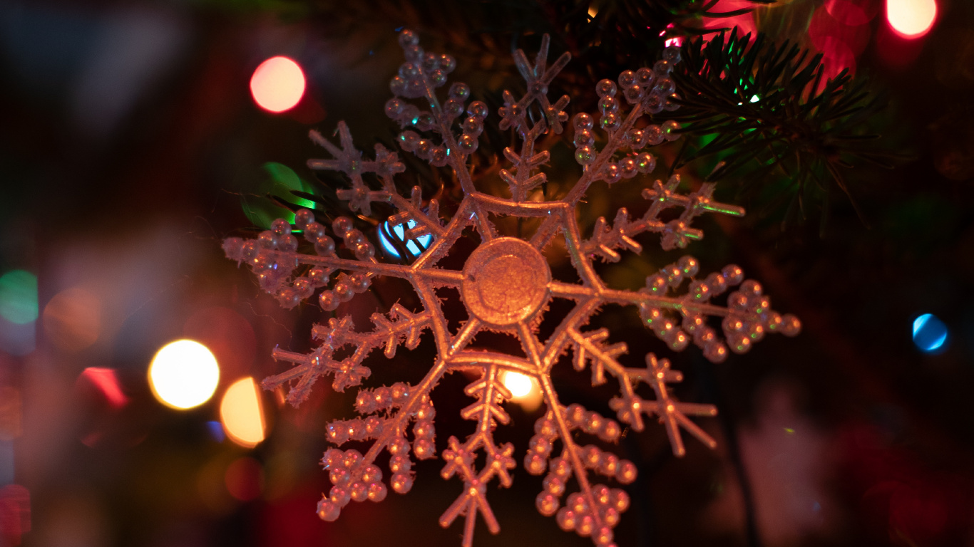 Luces de Navidad, El Día De Navidad, Adorno de Navidad, Decoración de la Navidad, Navidad. Wallpaper in 1366x768 Resolution