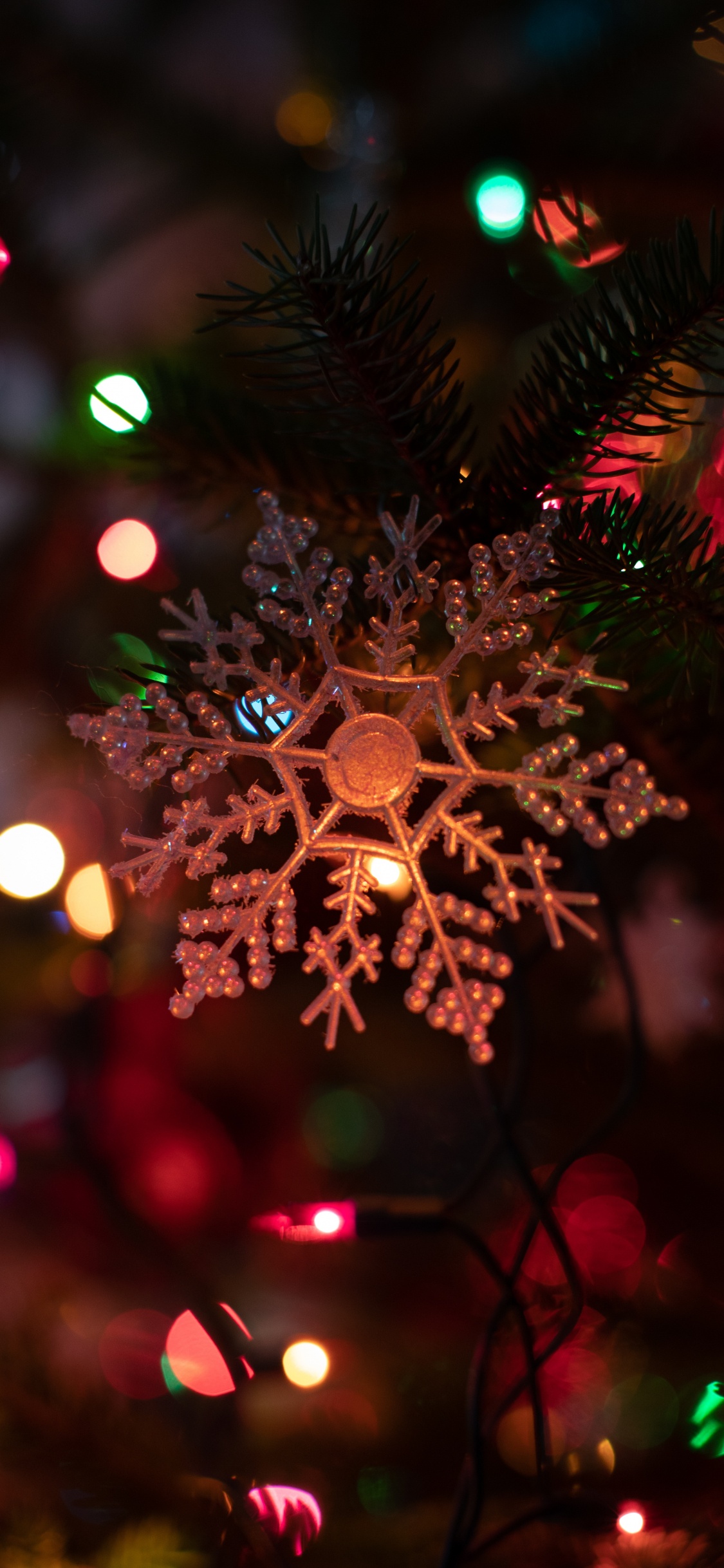 Weihnachtsbeleuchtung, Weihnachten, Christmas Ornament, Verzierung, Weihnachtsbaum. Wallpaper in 1125x2436 Resolution