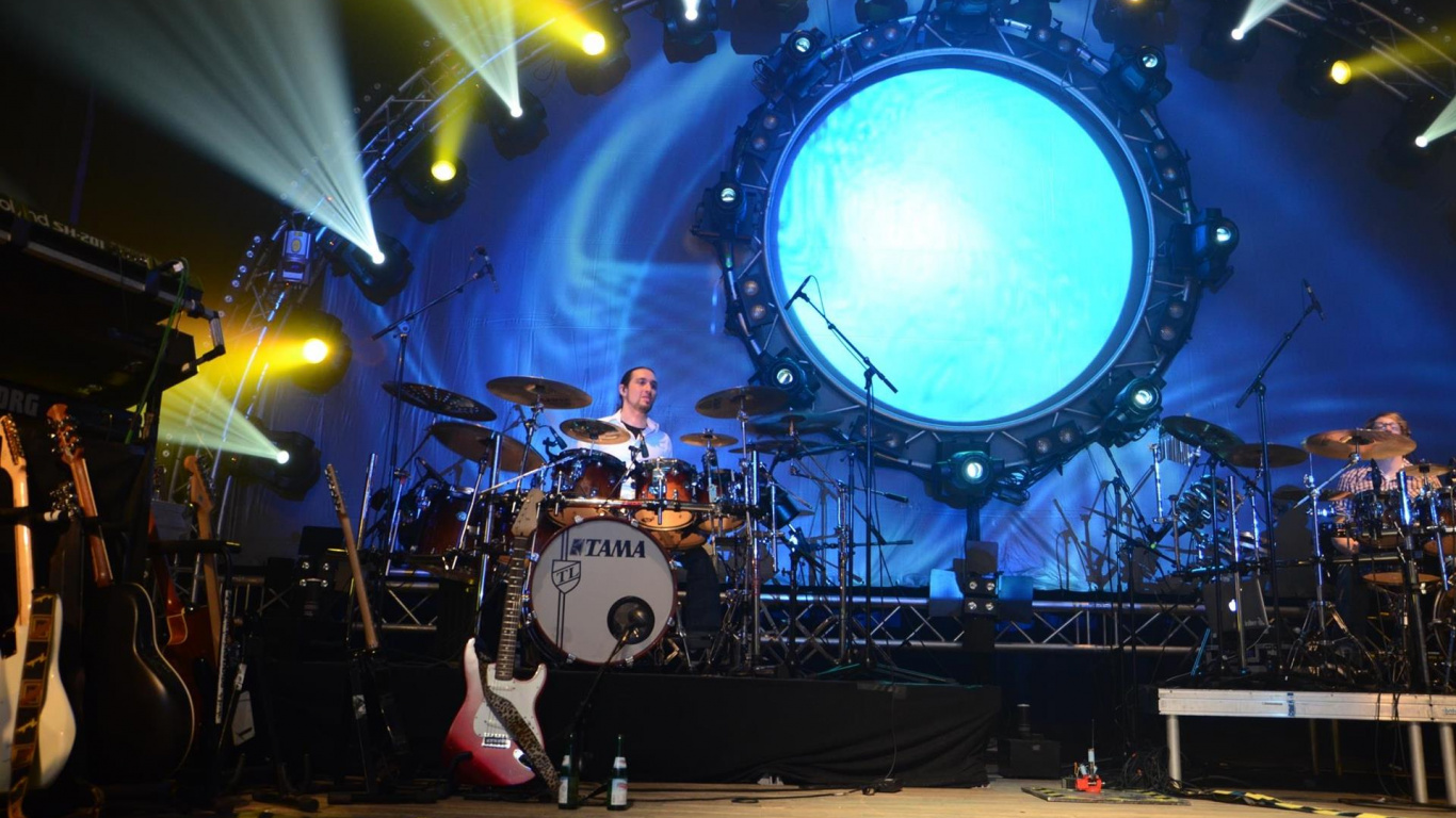 Stage, Drummer, Rock Concert, Drum, Guitar. Wallpaper in 1366x768 Resolution