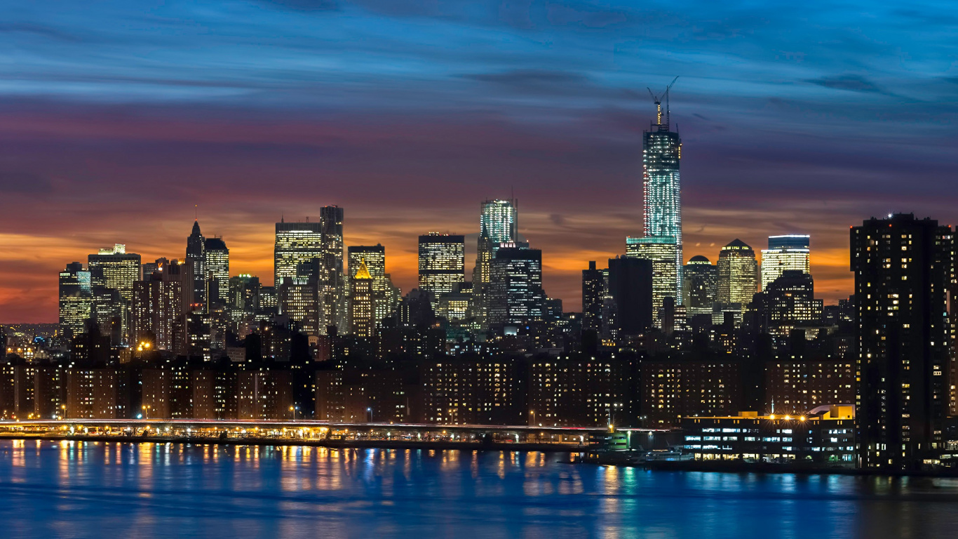 Horizon de la Ville Pendant la Nuit. Wallpaper in 1366x768 Resolution
