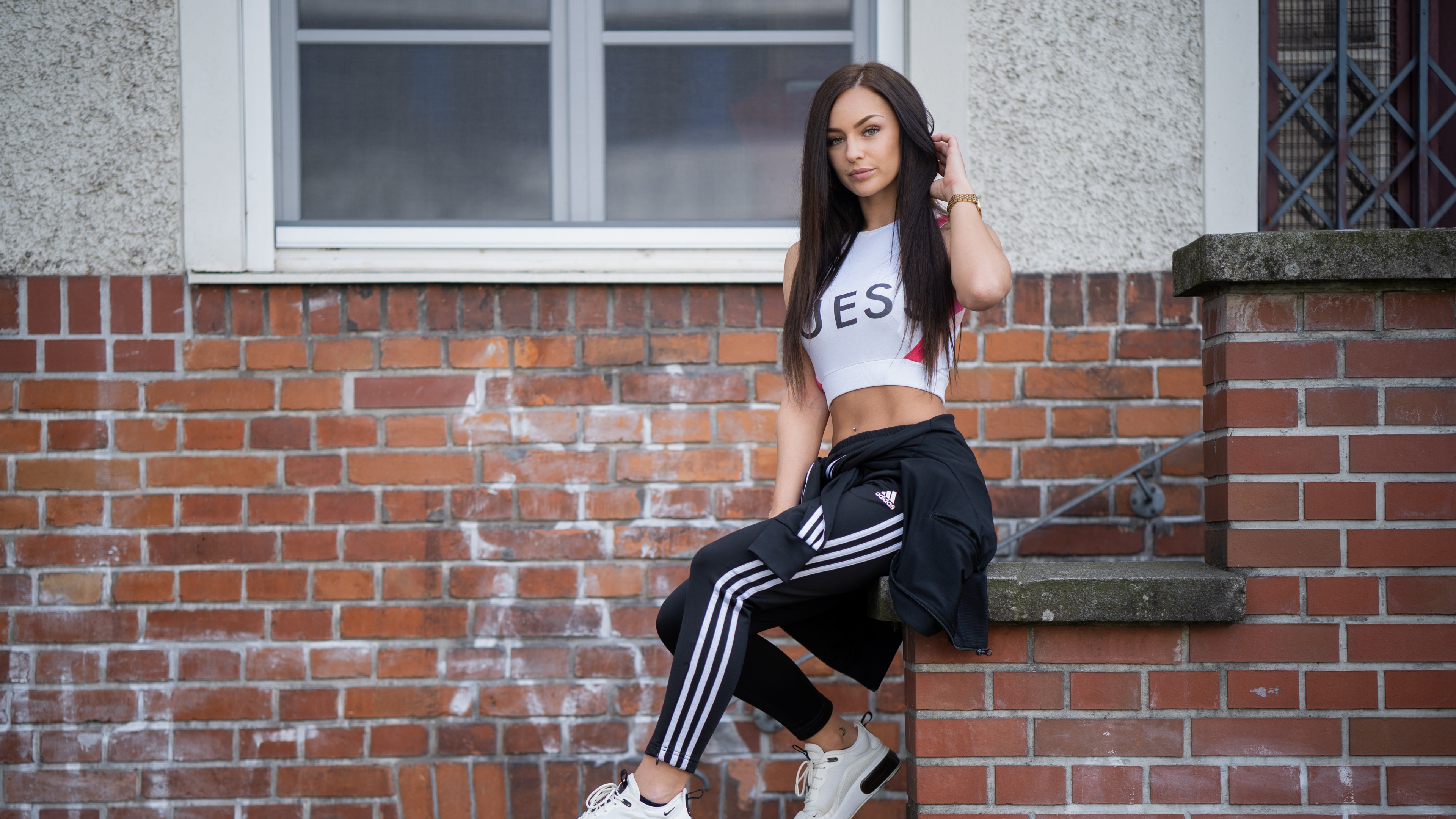 Brick, Wall, Beauty, Brickwork, Sportswear. Wallpaper in 3840x2160 Resolution