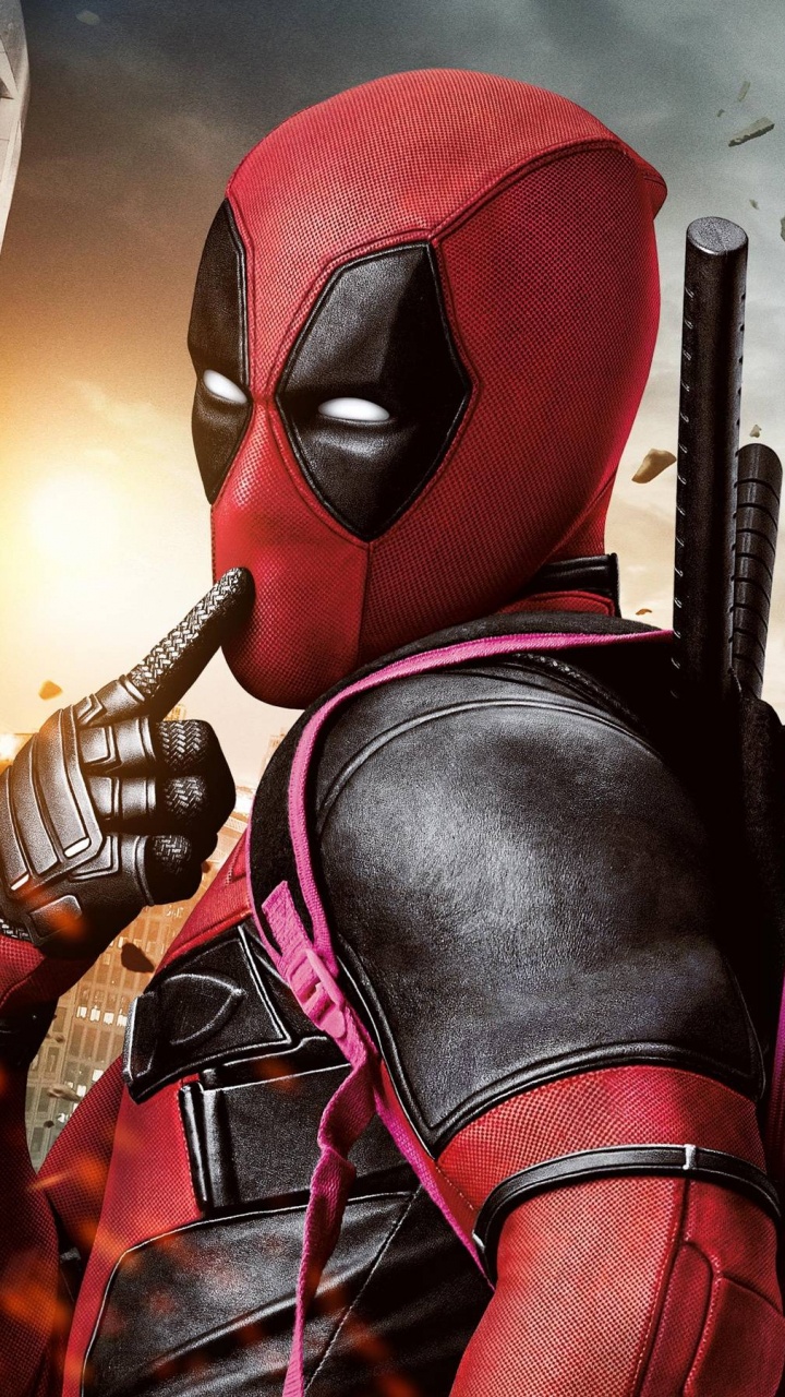 Personne au Masque Rouge et Noir. Wallpaper in 720x1280 Resolution