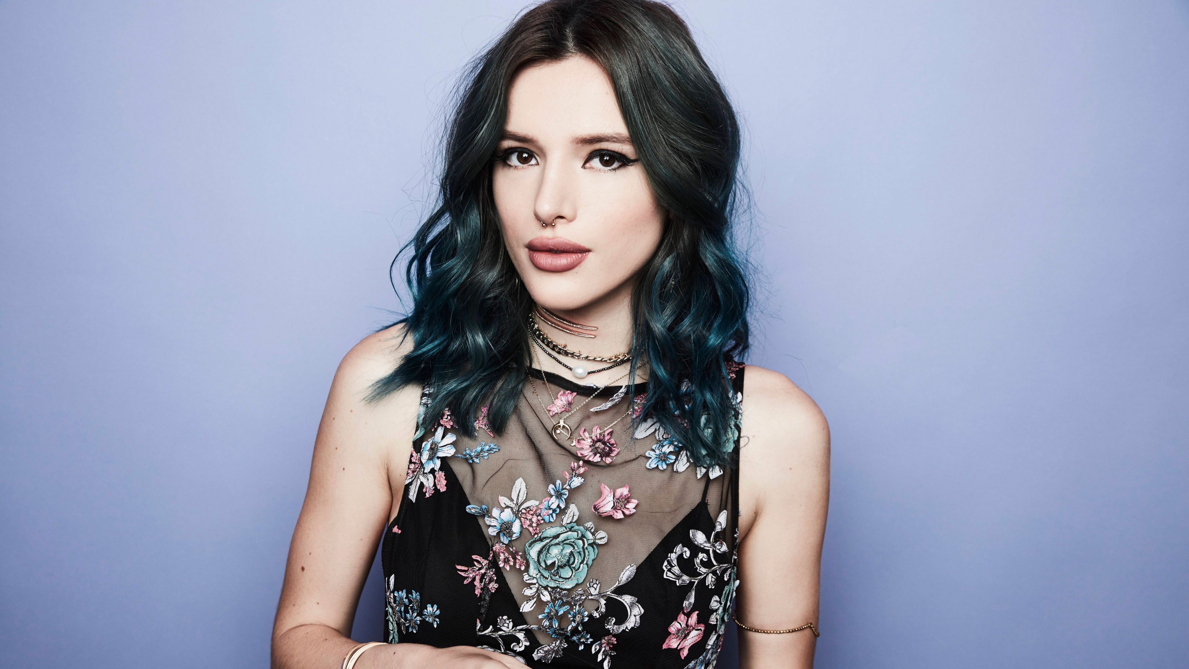 Bella Thorne Gefärbtes Haar, Bella Thorne, Große Liebe, Haar, Berühmtheit. Wallpaper in 3840x2160 Resolution