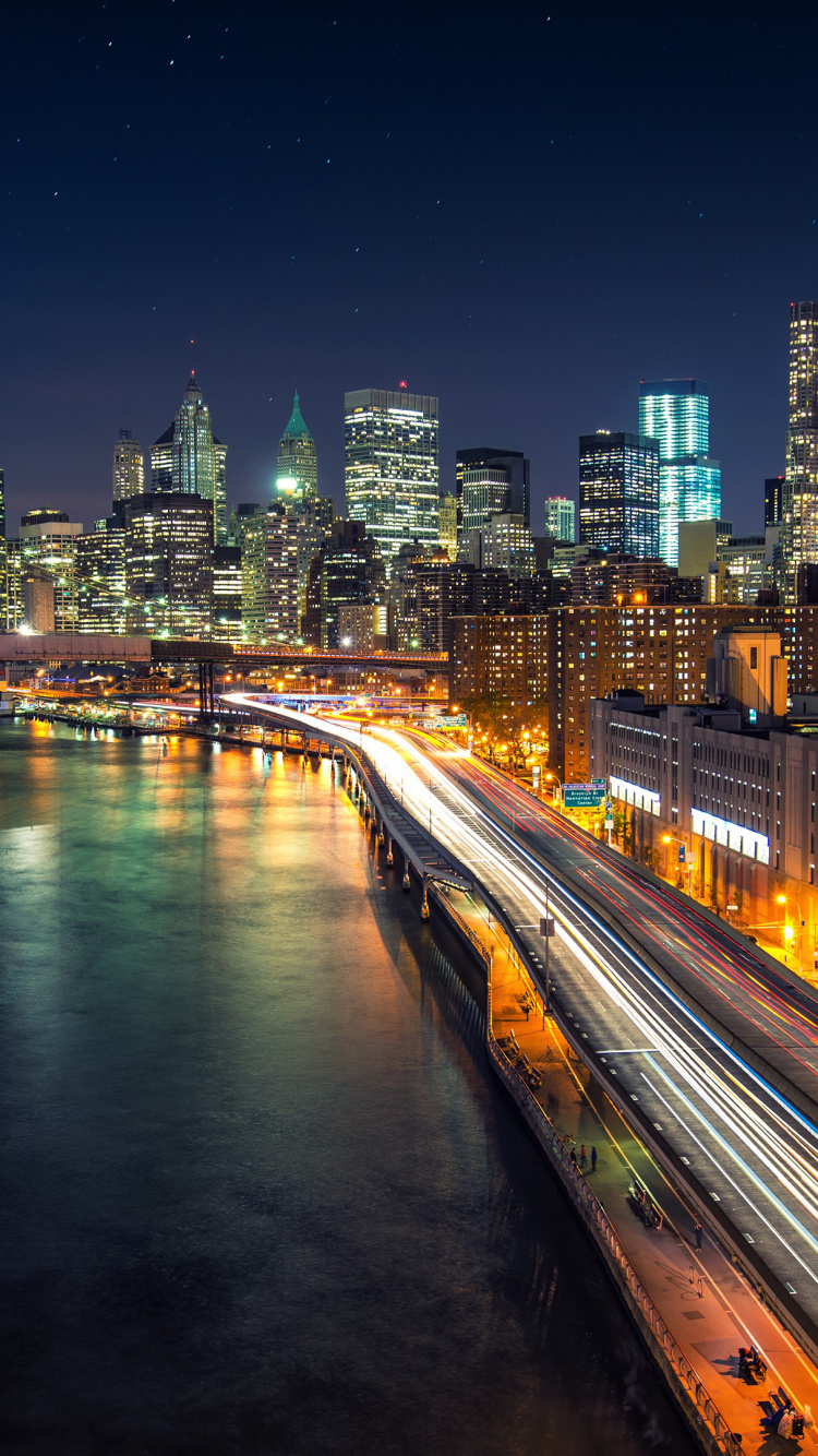 Time Lapse Photography of City Lights During Night Time. Wallpaper in 750x1334 Resolution
