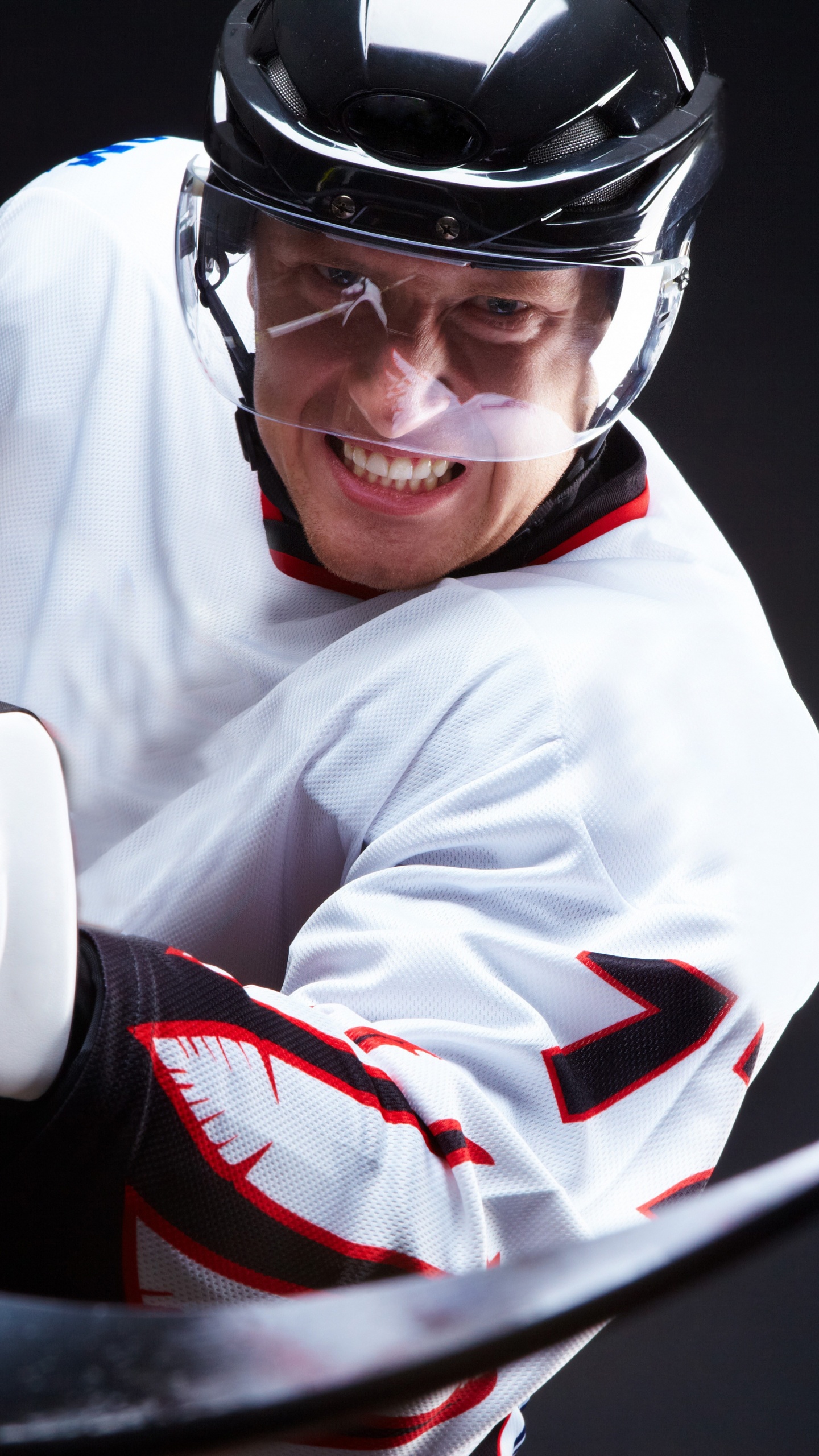 Man in White and Red Long Sleeve Shirt Wearing Black Helmet. Wallpaper in 1440x2560 Resolution