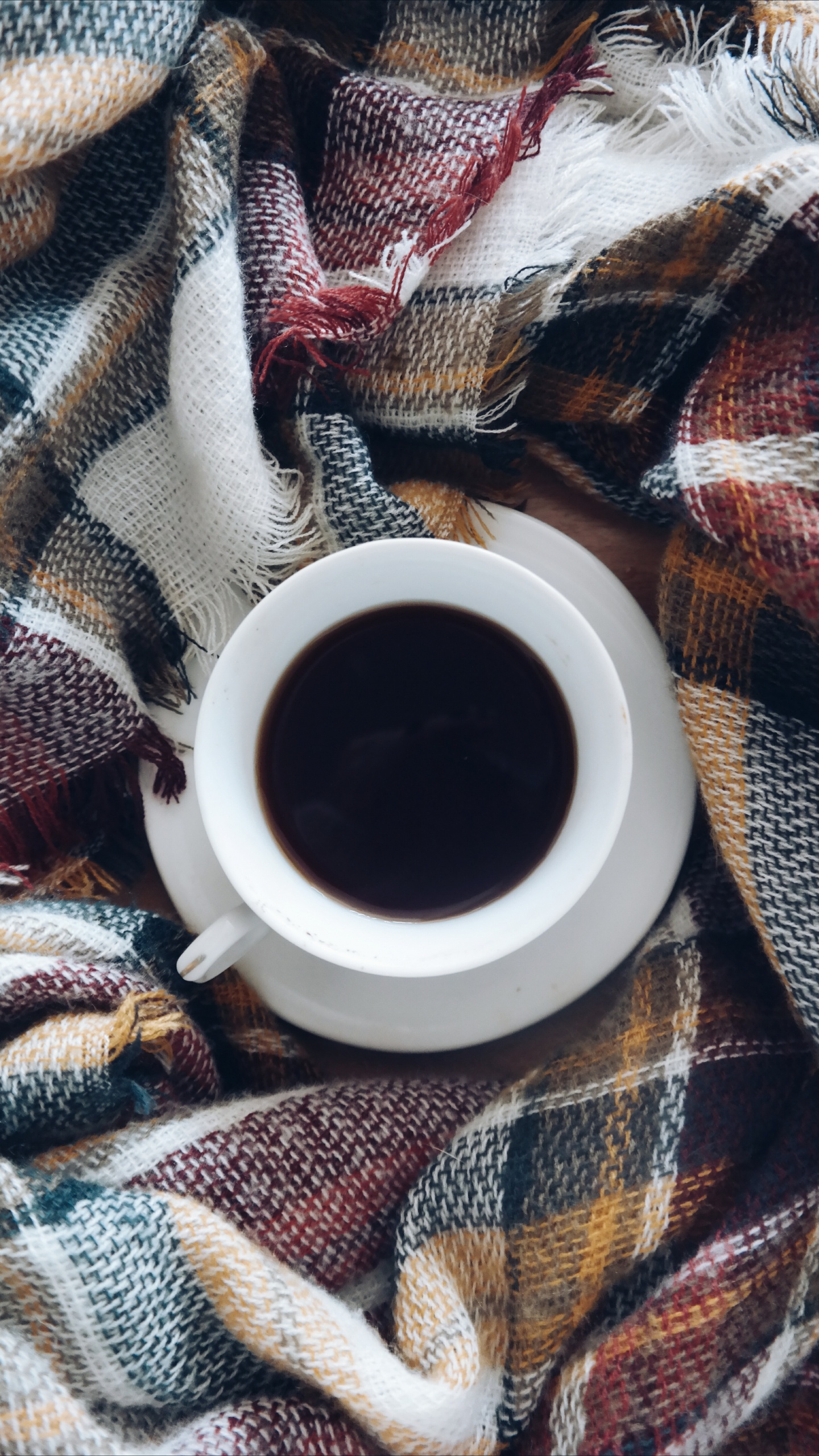 White Ceramic Mug on White Ceramic Saucer. Wallpaper in 1440x2560 Resolution