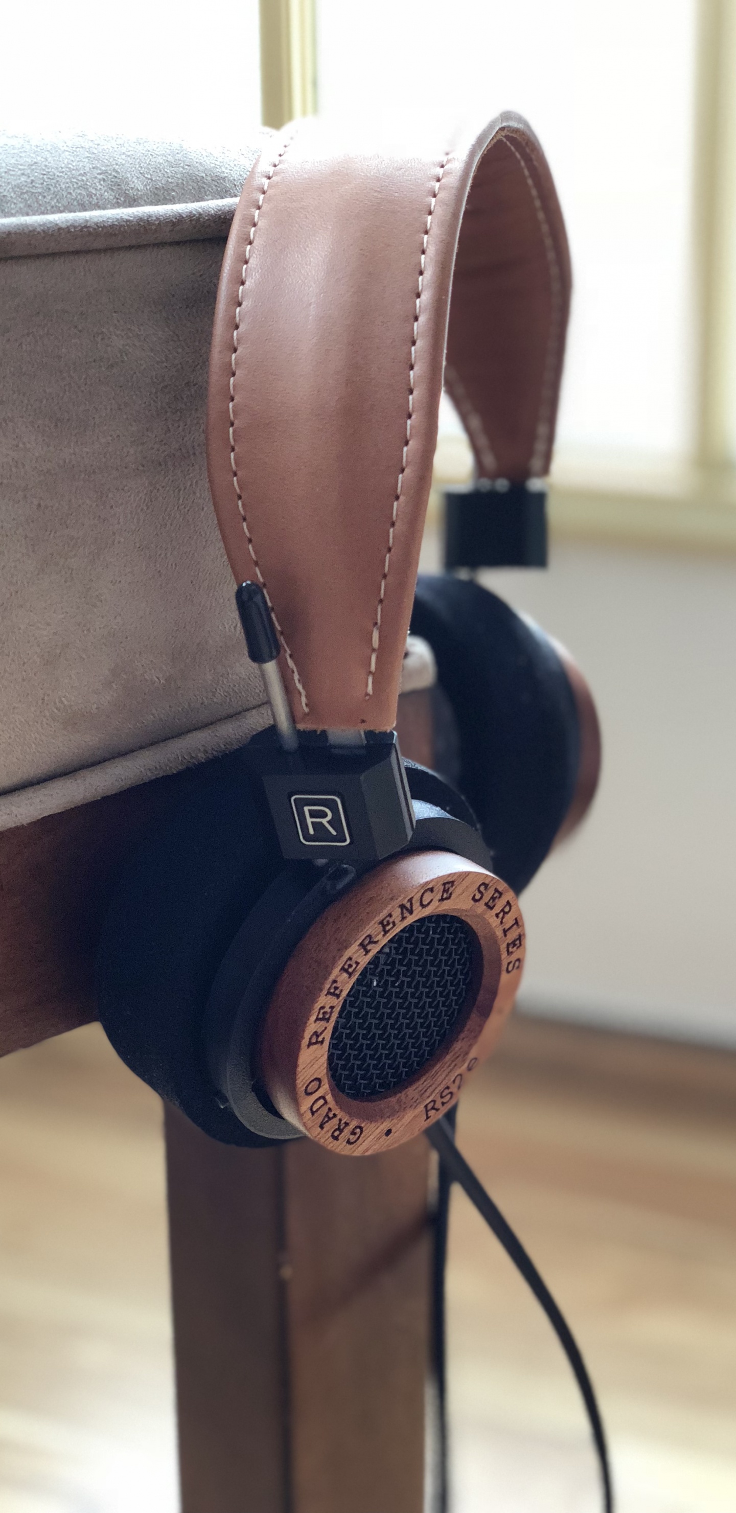 Auriculares, la Señal de Audio, Equipo de Audio, Gadget, Dispositivo Electrónico. Wallpaper in 1440x2960 Resolution