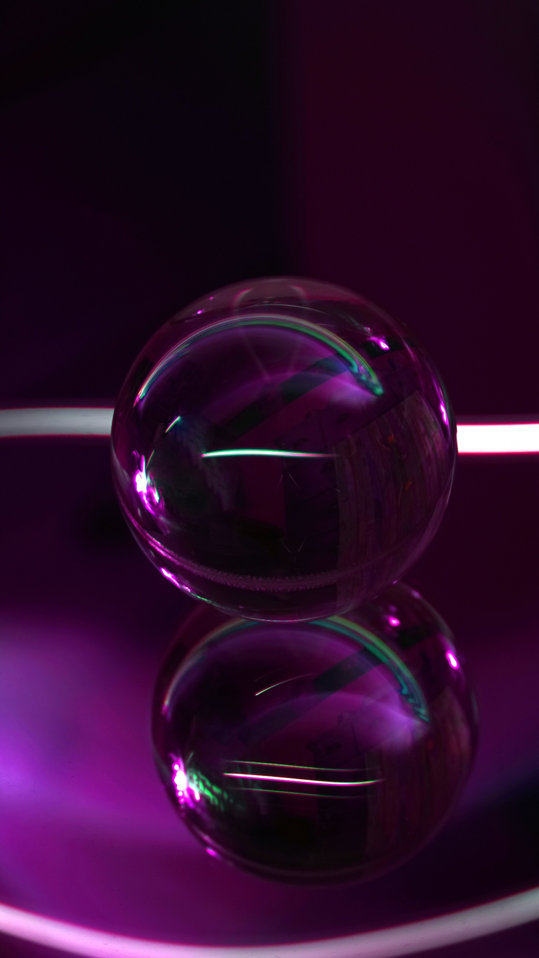 Lámpara de Luz Morada y Blanca. Wallpaper in 1080x1920 Resolution