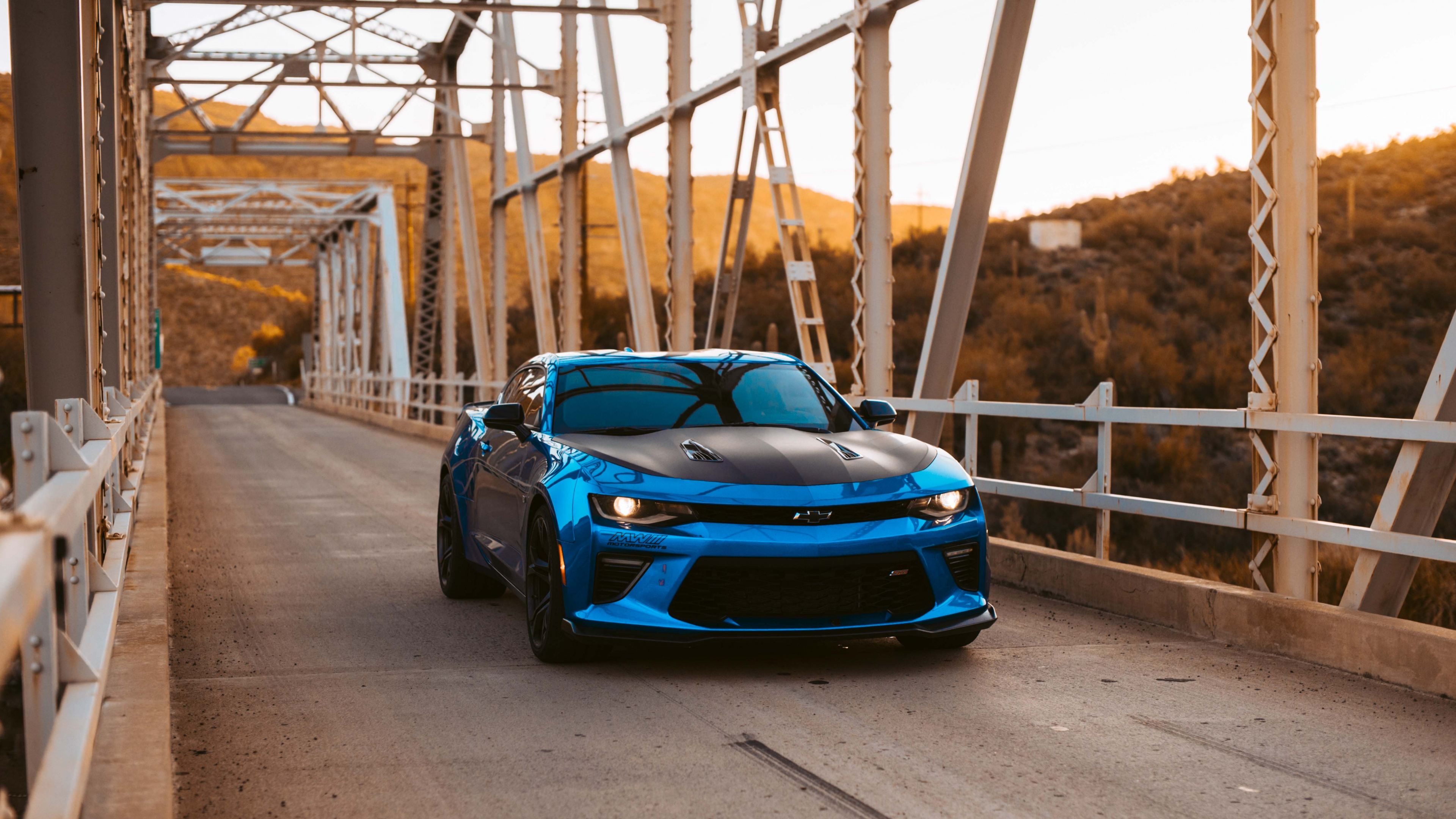 Blue Bmw m 3 Coupe Estacionado en el Puente Durante el Día. Wallpaper in 3840x2160 Resolution