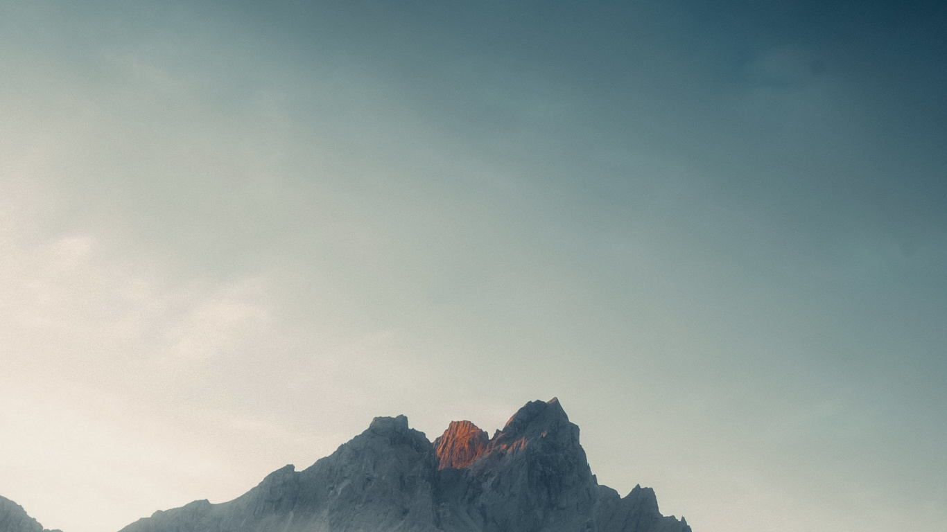 Zindagi Jab Leti Hai, Hungama, Cloud, Atmosphere, Plant. Wallpaper in 1366x768 Resolution