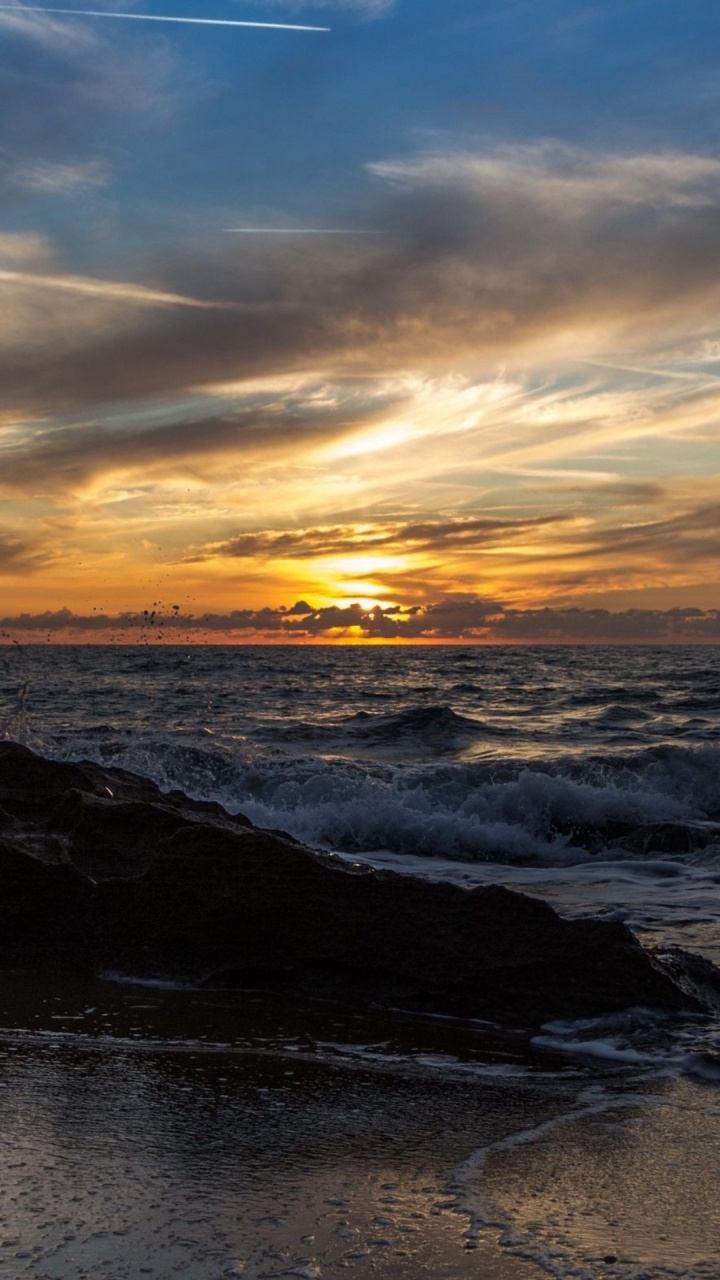 Sunset, Smartphone, Cloud, Water, Atmosphere. Wallpaper in 720x1280 Resolution