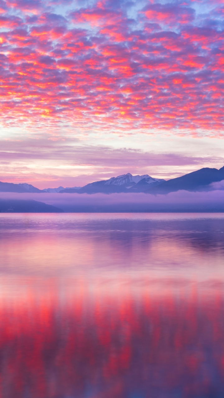 Macbook, Wasser, Cloud, Wasserressourcen, Ökoregion. Wallpaper in 720x1280 Resolution