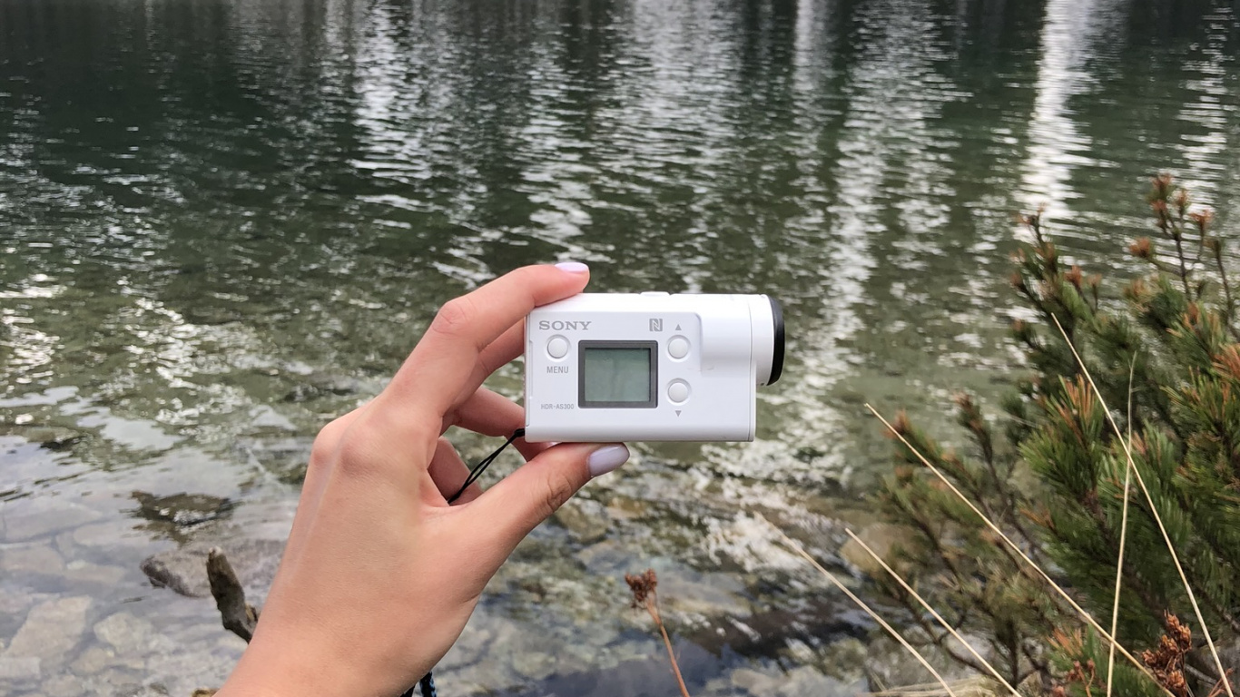 Water, Recreational Fishing, Water Resources, Bank, Gadget. Wallpaper in 1366x768 Resolution