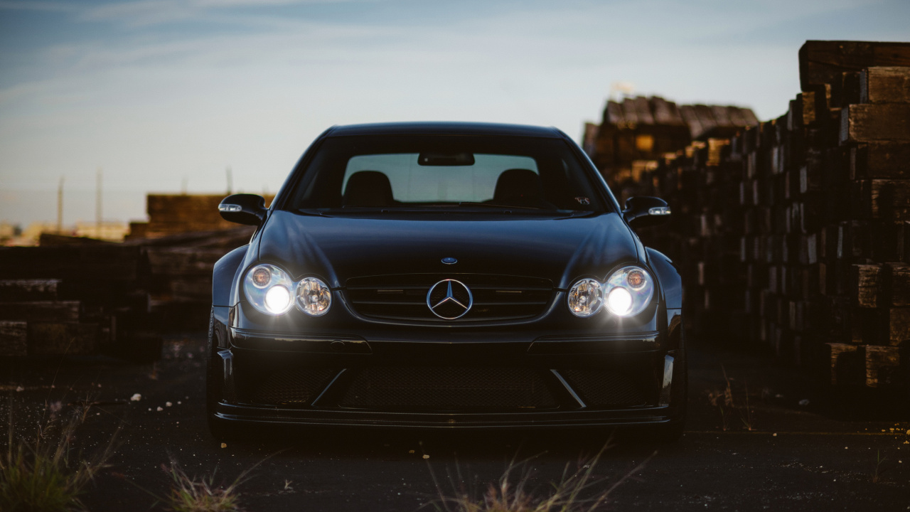 Schwarzer Bmw m 3 Tagsüber Unterwegs. Wallpaper in 1280x720 Resolution