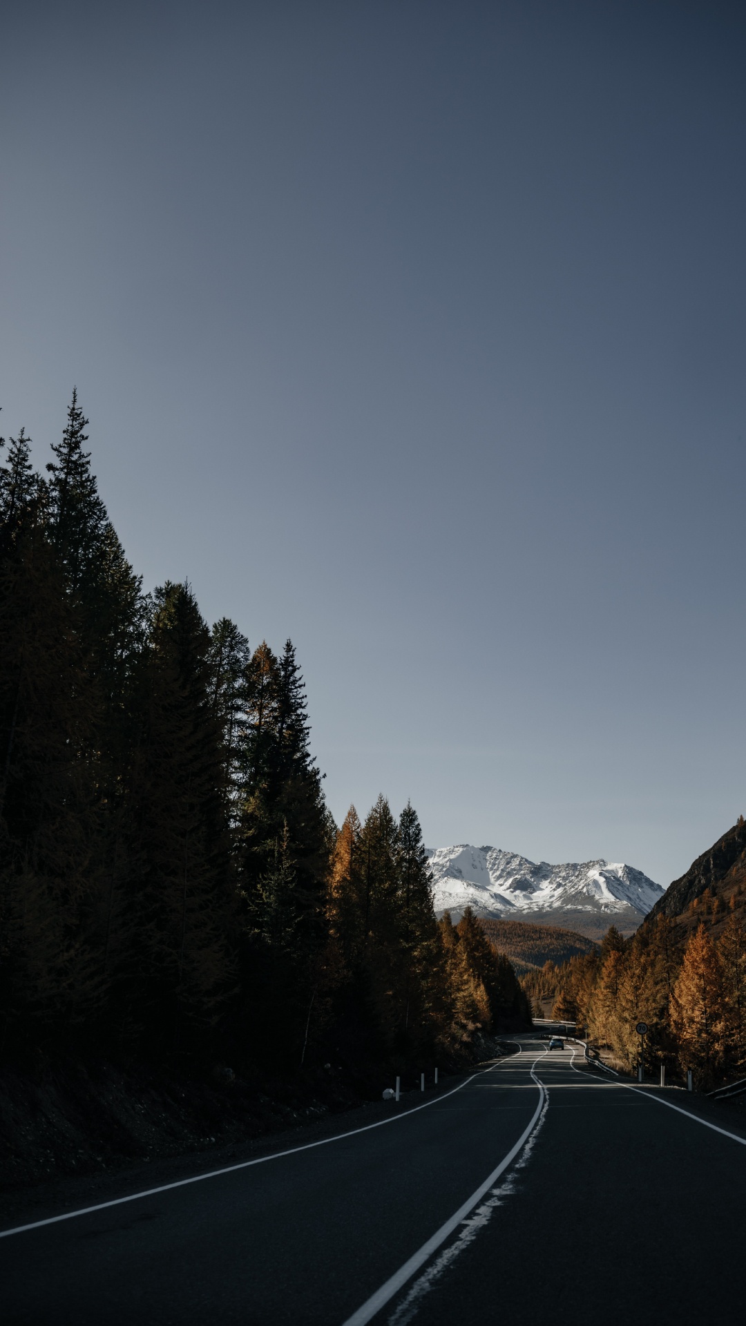 12 mm Ss12kew-al, Montaña, la Superficie de la Carretera, Asfalto, Paisaje Natural. Wallpaper in 1080x1920 Resolution