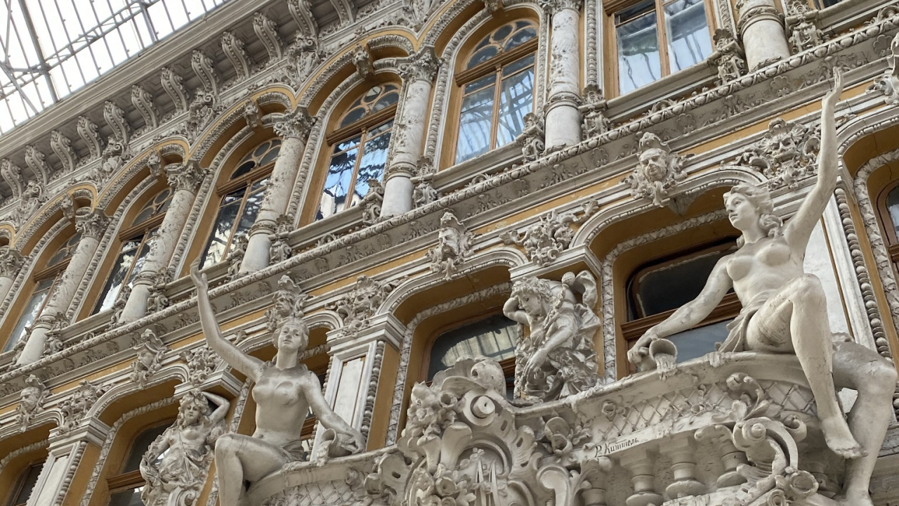 Odesa, Stone Carving, Classical Architecture, Architecture, Facade. Wallpaper in 1280x720 Resolution