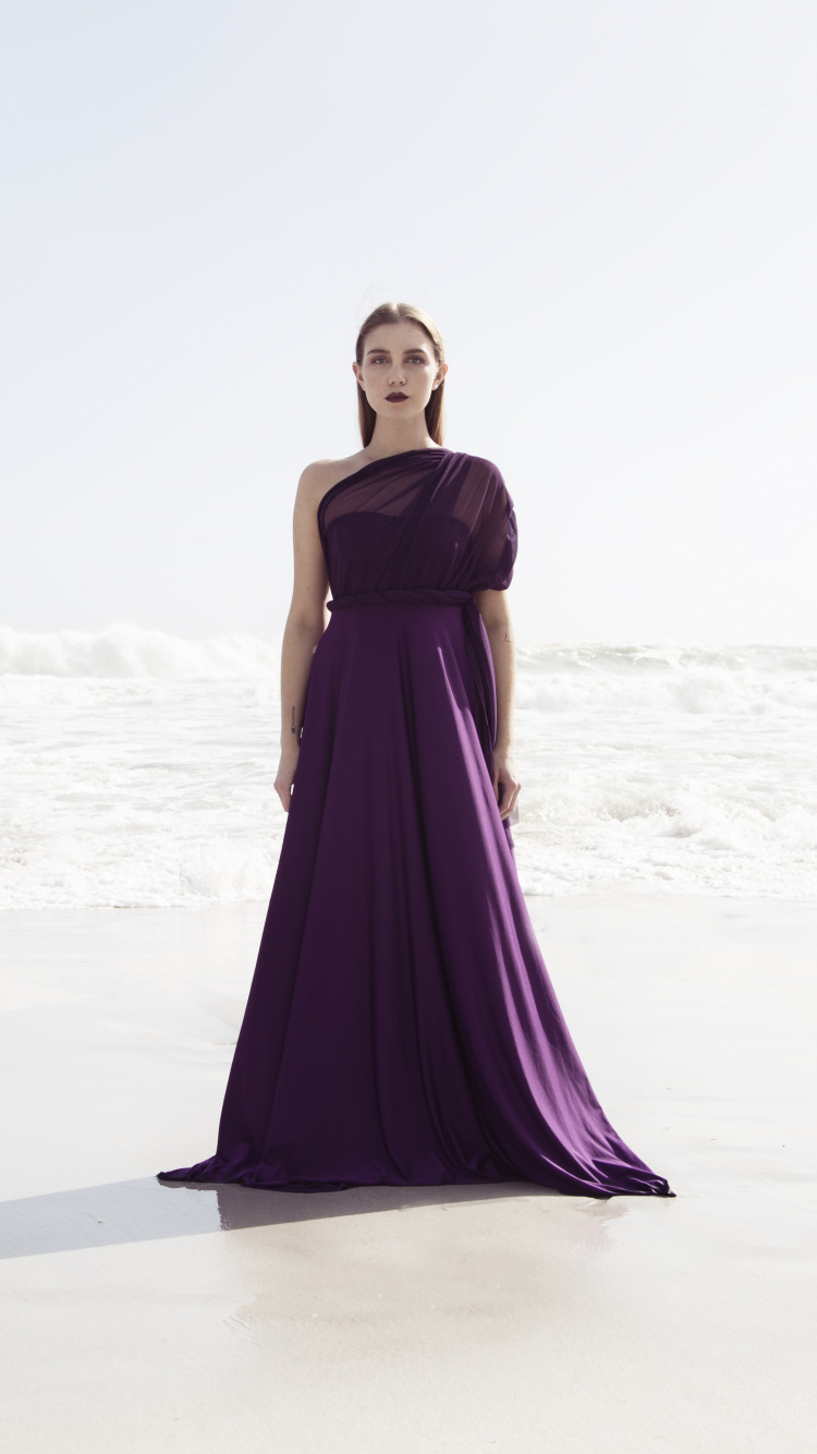 Gown, Beauty, Model, Dress, Shoulder. Wallpaper in 750x1334 Resolution