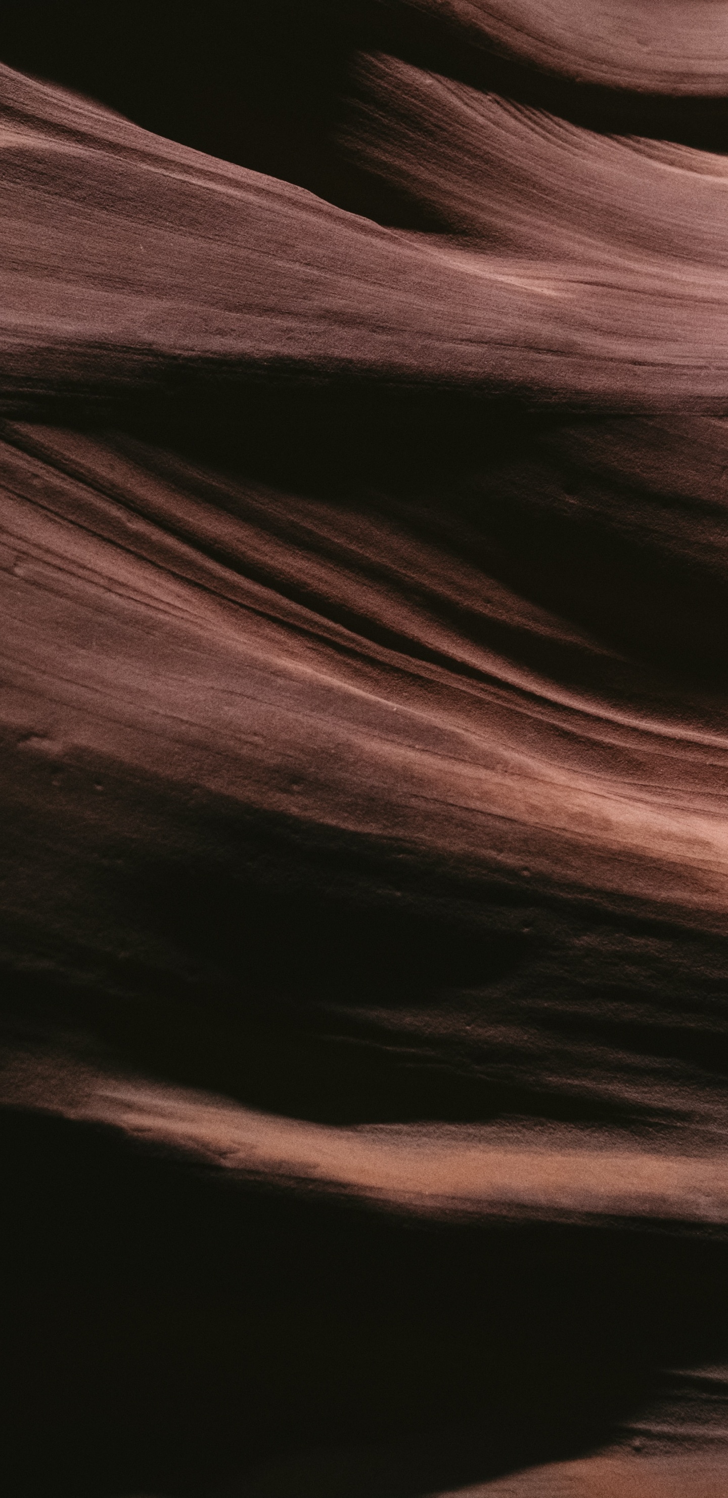 Schwarz, Licht, Brown, Atmosphäre, Canyon. Wallpaper in 1440x2960 Resolution