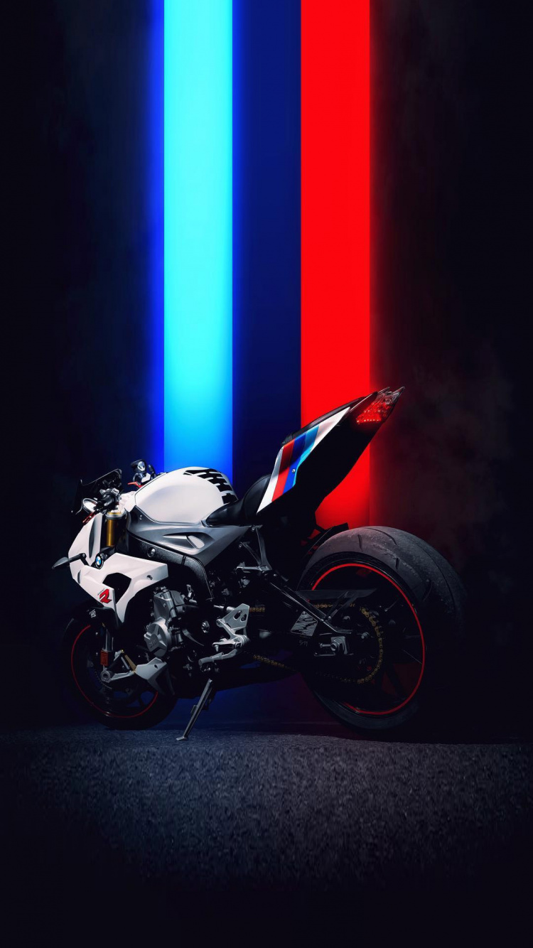 Motorcycle, Motorcycle Accessories, Headlamp, Tire, Wheel. Wallpaper in 750x1334 Resolution