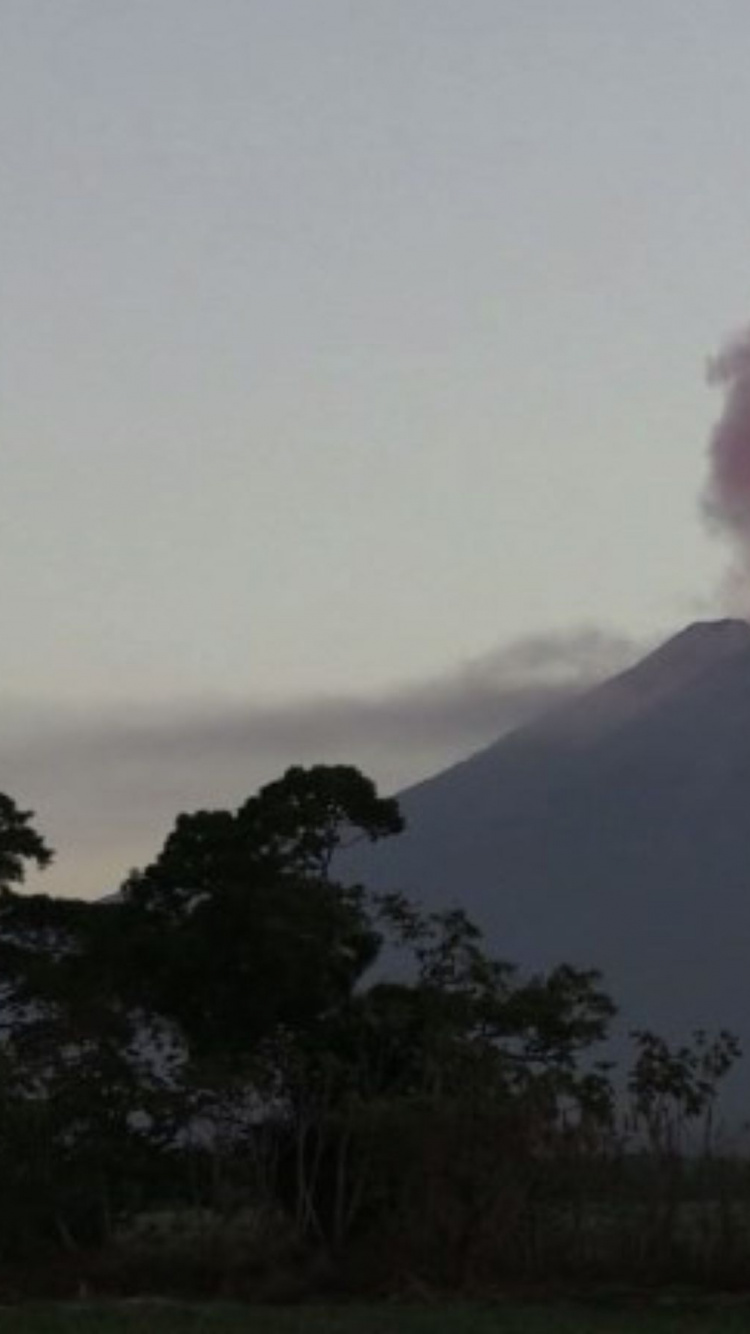 熔岩, 成层, 安装的风景, 屏蔽火山, 火山的地貌 壁纸 750x1334 允许