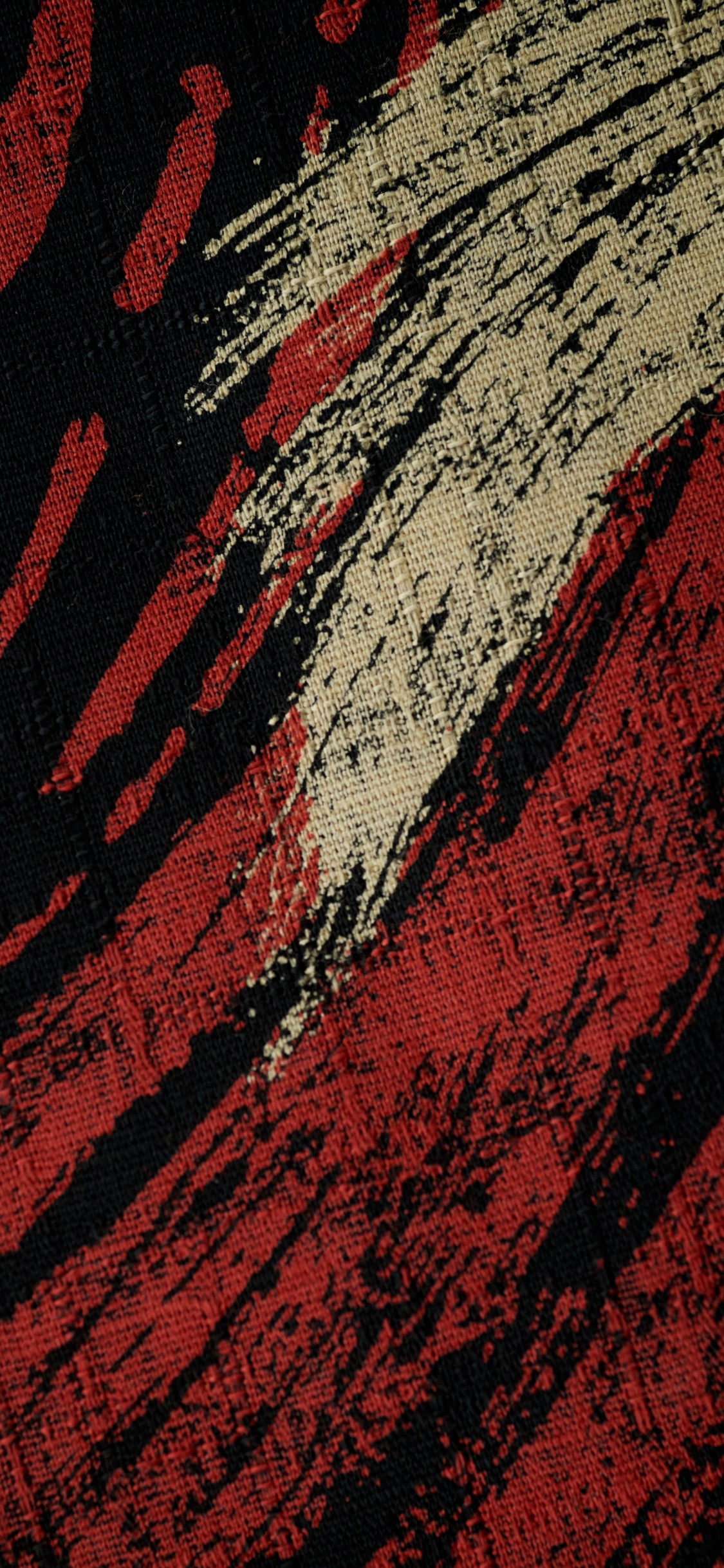 Rotes Schwarz-weißes Textil. Wallpaper in 1125x2436 Resolution