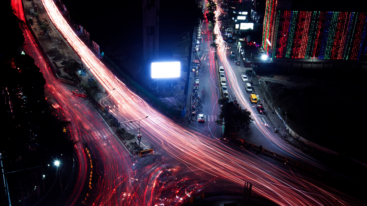 Photographie en Accéléré Des Lumières de la Ville Pendant la Nuit. Wallpaper in 1280x720 Resolution