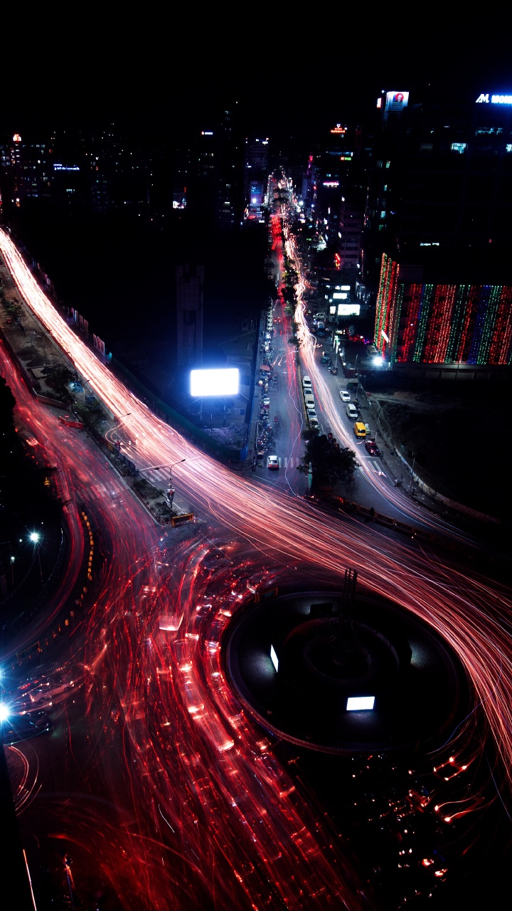 Fotografía de Lapso de Tiempo de Las Luces de la Ciudad Durante la Noche.. Wallpaper in 720x1280 Resolution