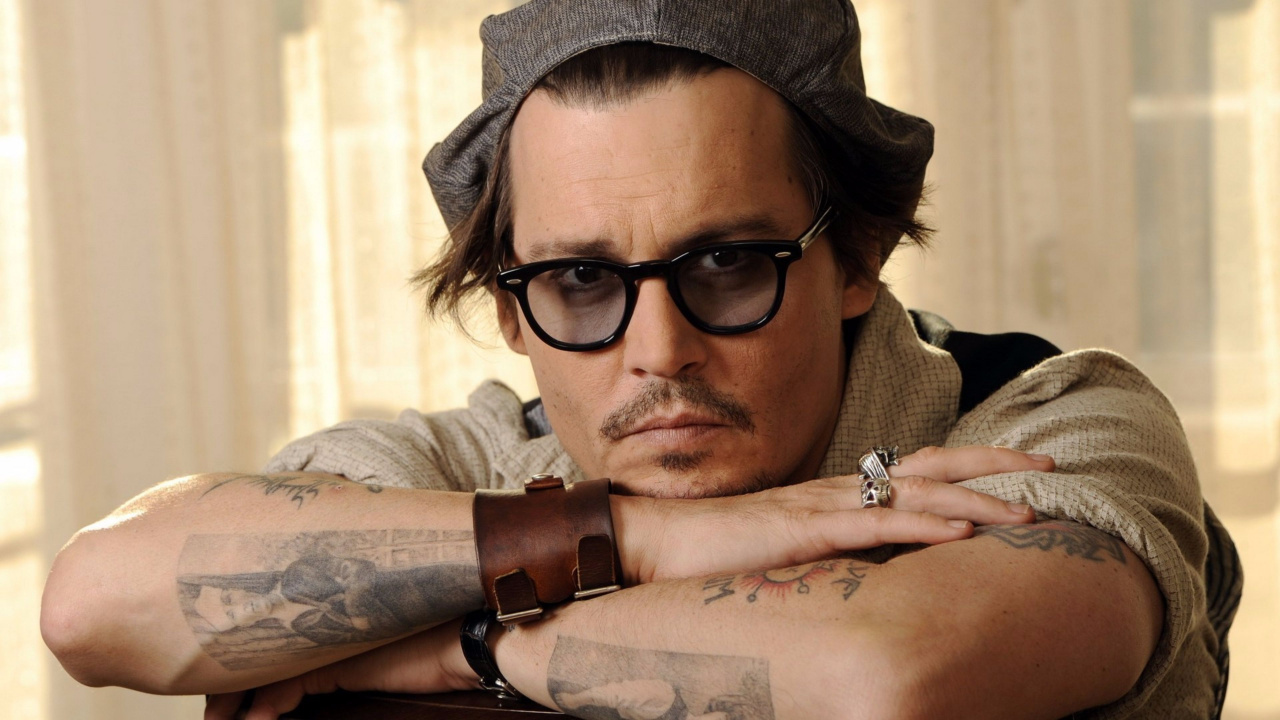 Johnny Depp, Actor, Eyewear, Tattoo, Facial Hair. Wallpaper in 1280x720 Resolution