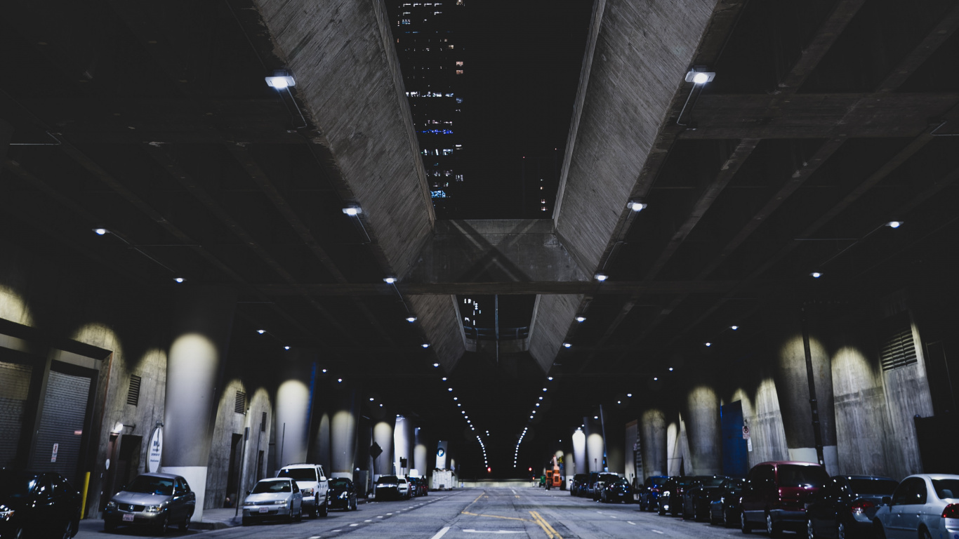 Tunnel Noir et Blanc Pendant la Nuit. Wallpaper in 1366x768 Resolution