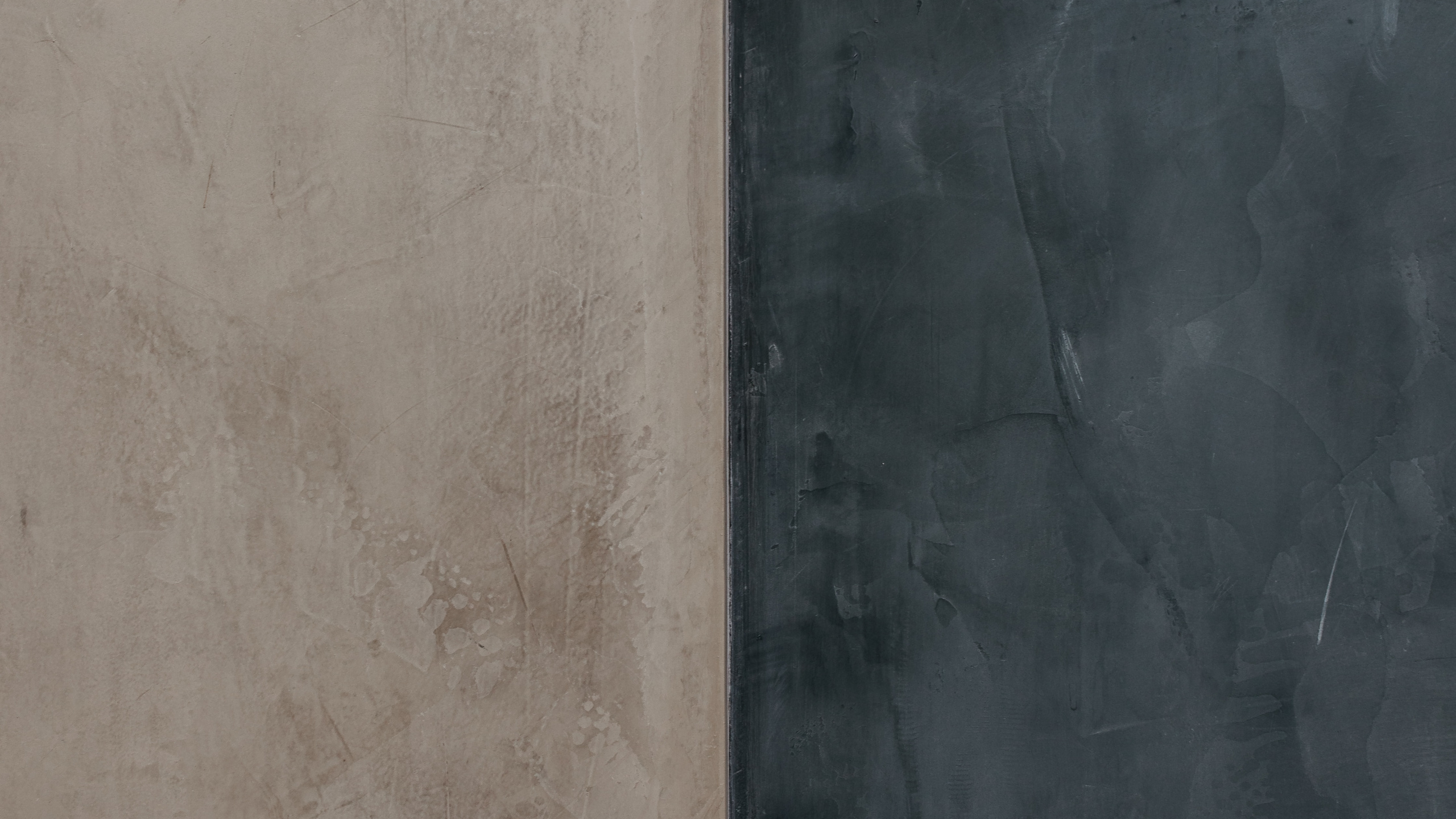 Schwarz-weiße Betonwand. Wallpaper in 2560x1440 Resolution