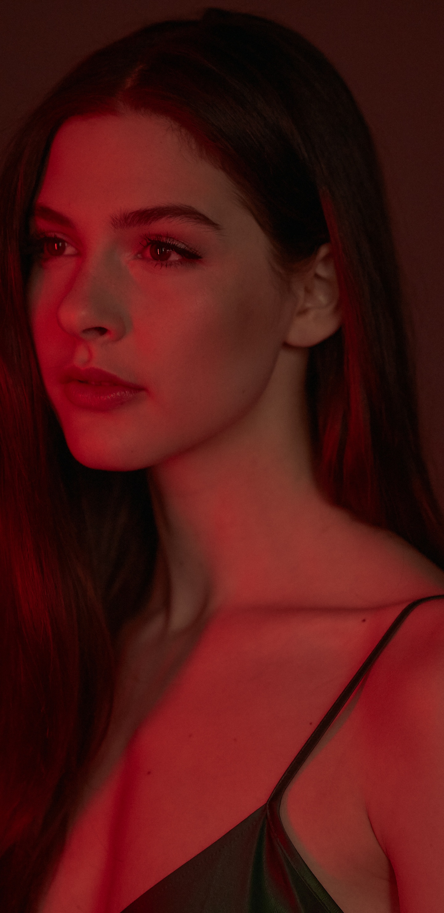 Beauty, VVAVES, Boys Like You, Face, Hair. Wallpaper in 1440x2960 Resolution