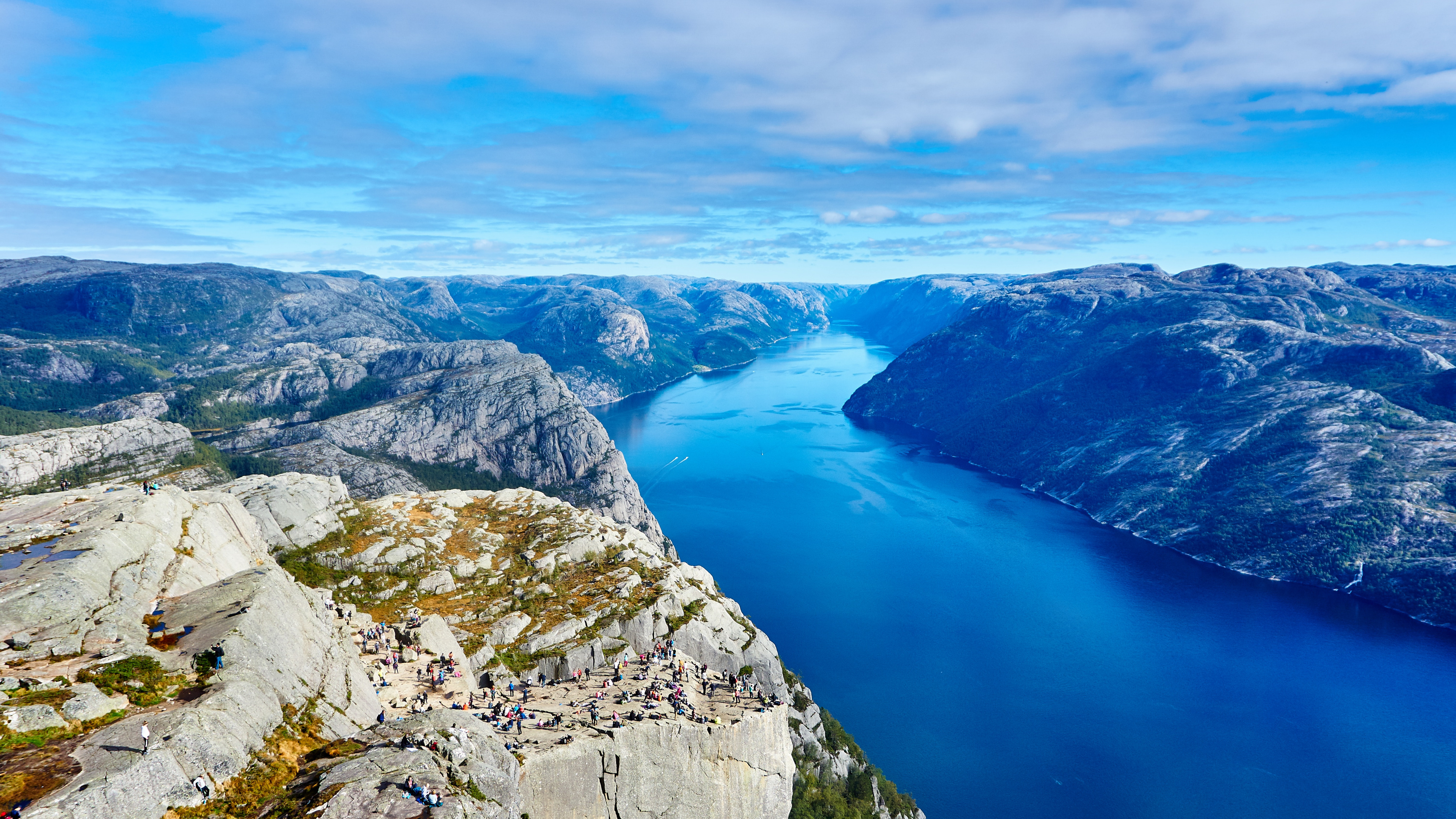 Rocher de la Chaire, Fjord, Lysefjord, Norvège Occidentale, Kjerag. Wallpaper in 3840x2160 Resolution