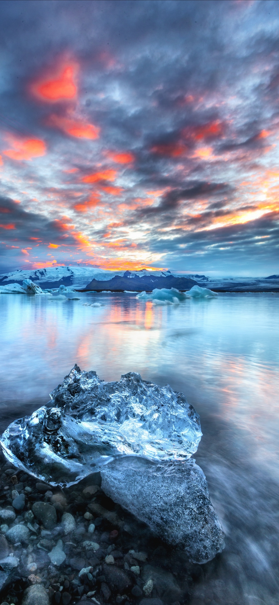 Smartphone, Blue, Cloud, Water, Nature. Wallpaper in 1125x2436 Resolution