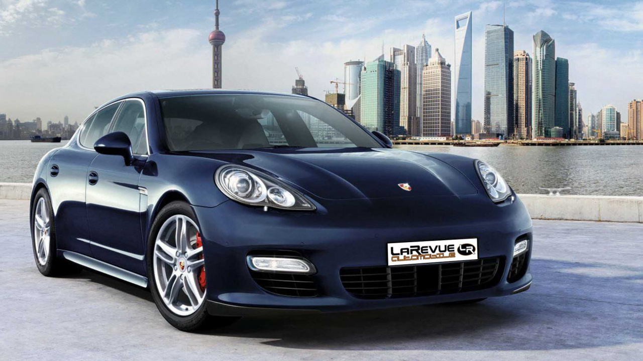 Black Mercedes Benz Coupe on Road During Daytime. Wallpaper in 1280x720 Resolution